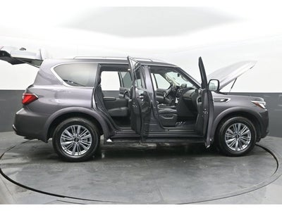 2024 INFINITI QX80 LUXE