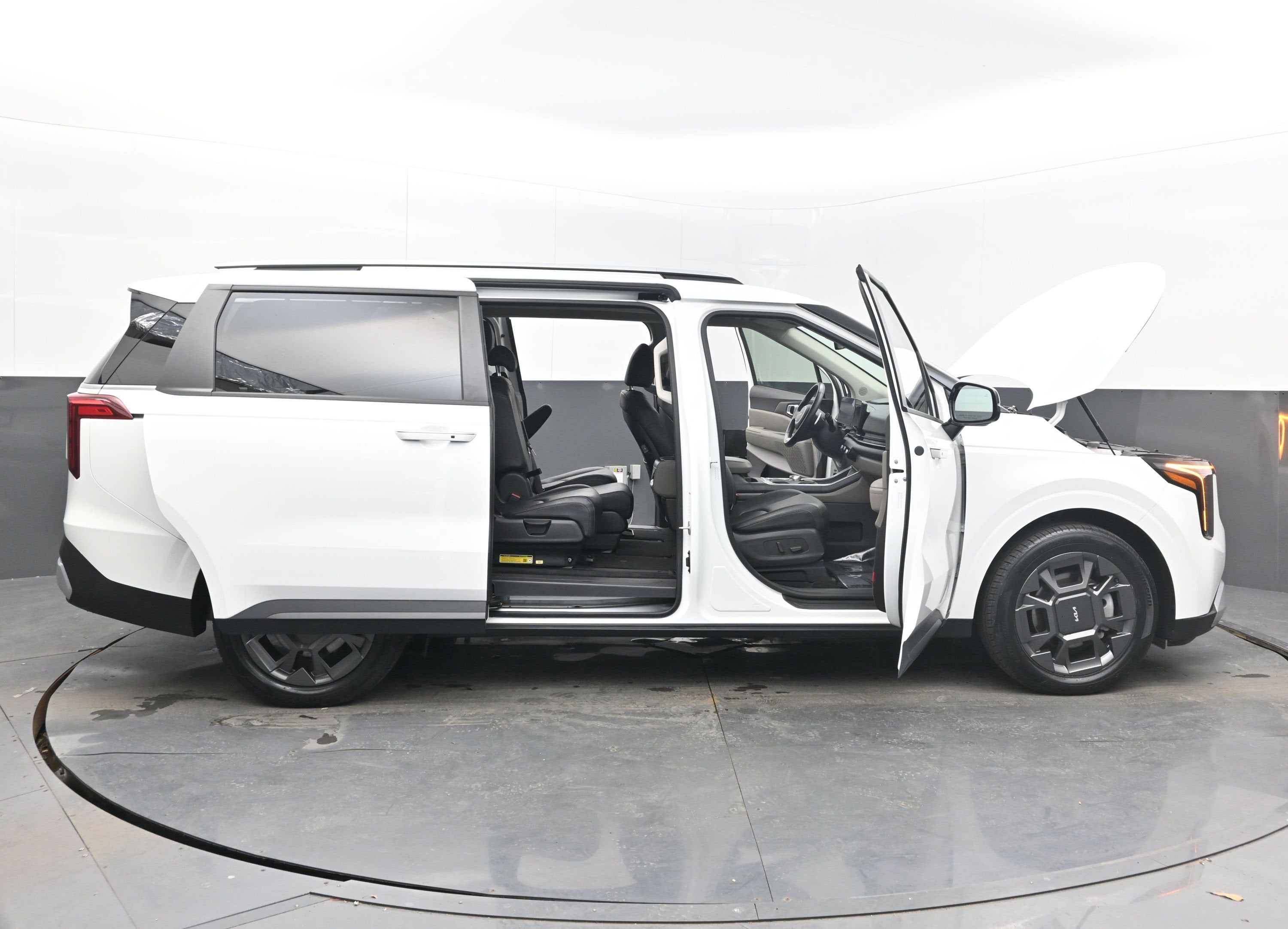 2025 Kia Carnival Hybrid EX