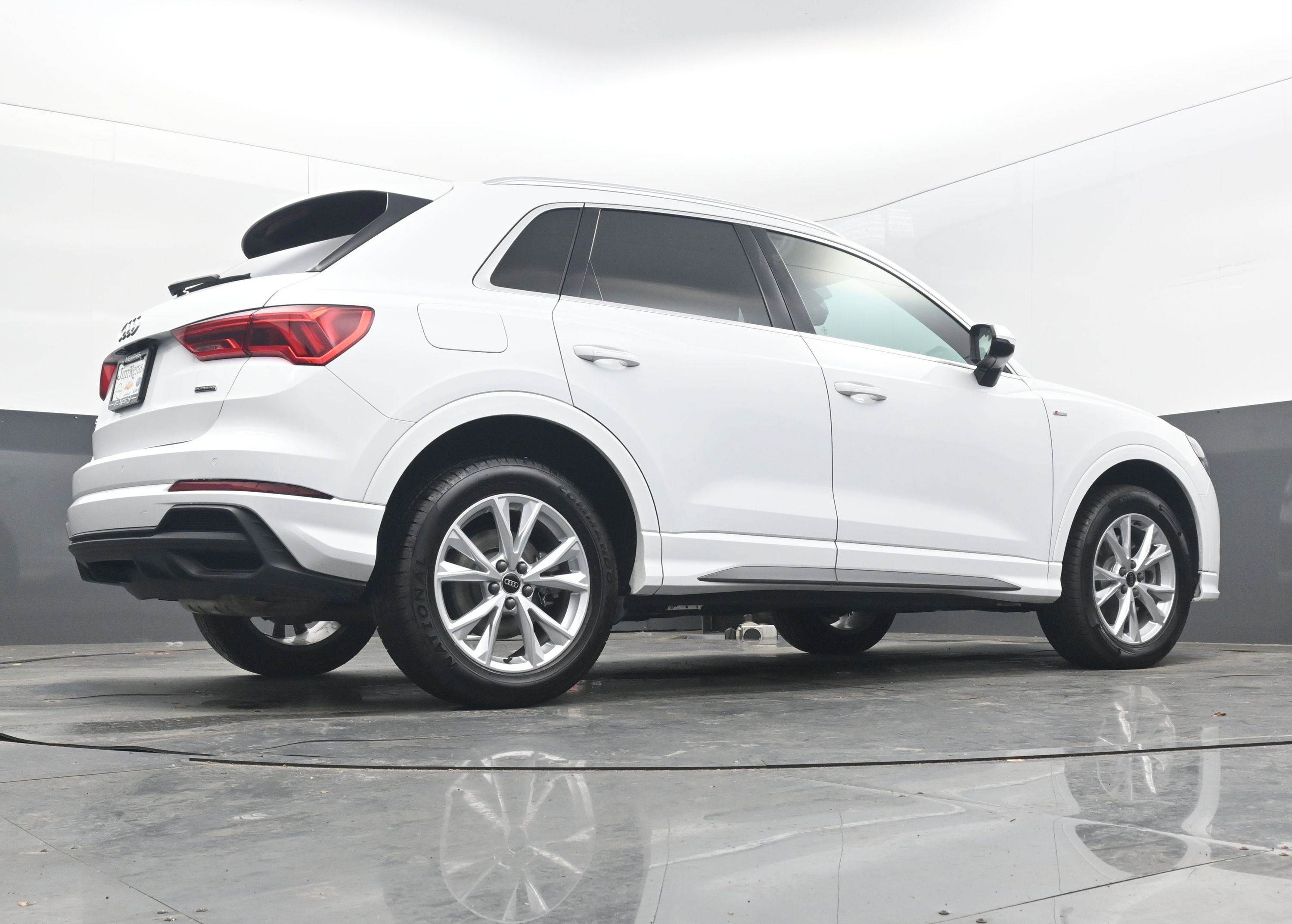 2024 Audi Q3 S line Premium