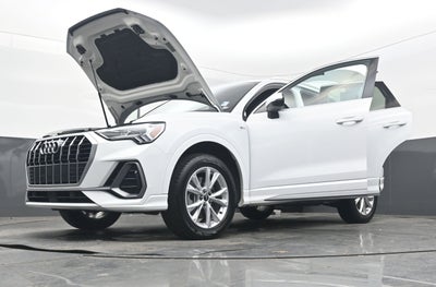 2024 Audi Q3 S line Premium
