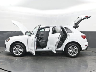 2024 Audi Q3 S line Premium