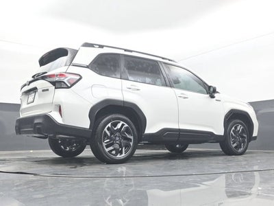 2026 Subaru FORESTER Premium Hybrid