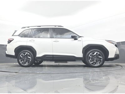 2026 Subaru FORESTER Premium Hybrid