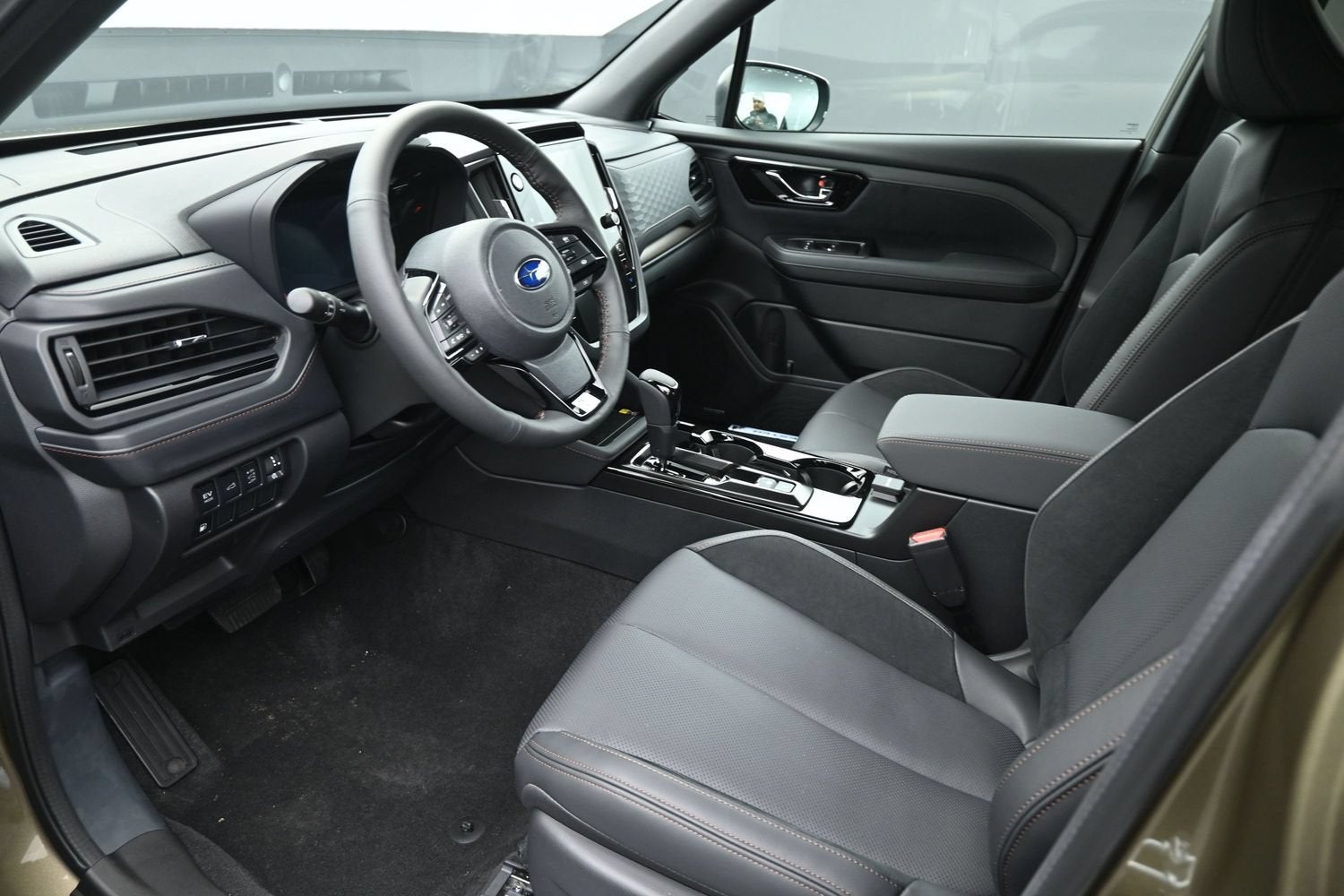 2026 Subaru FORESTER Touring Hybrid