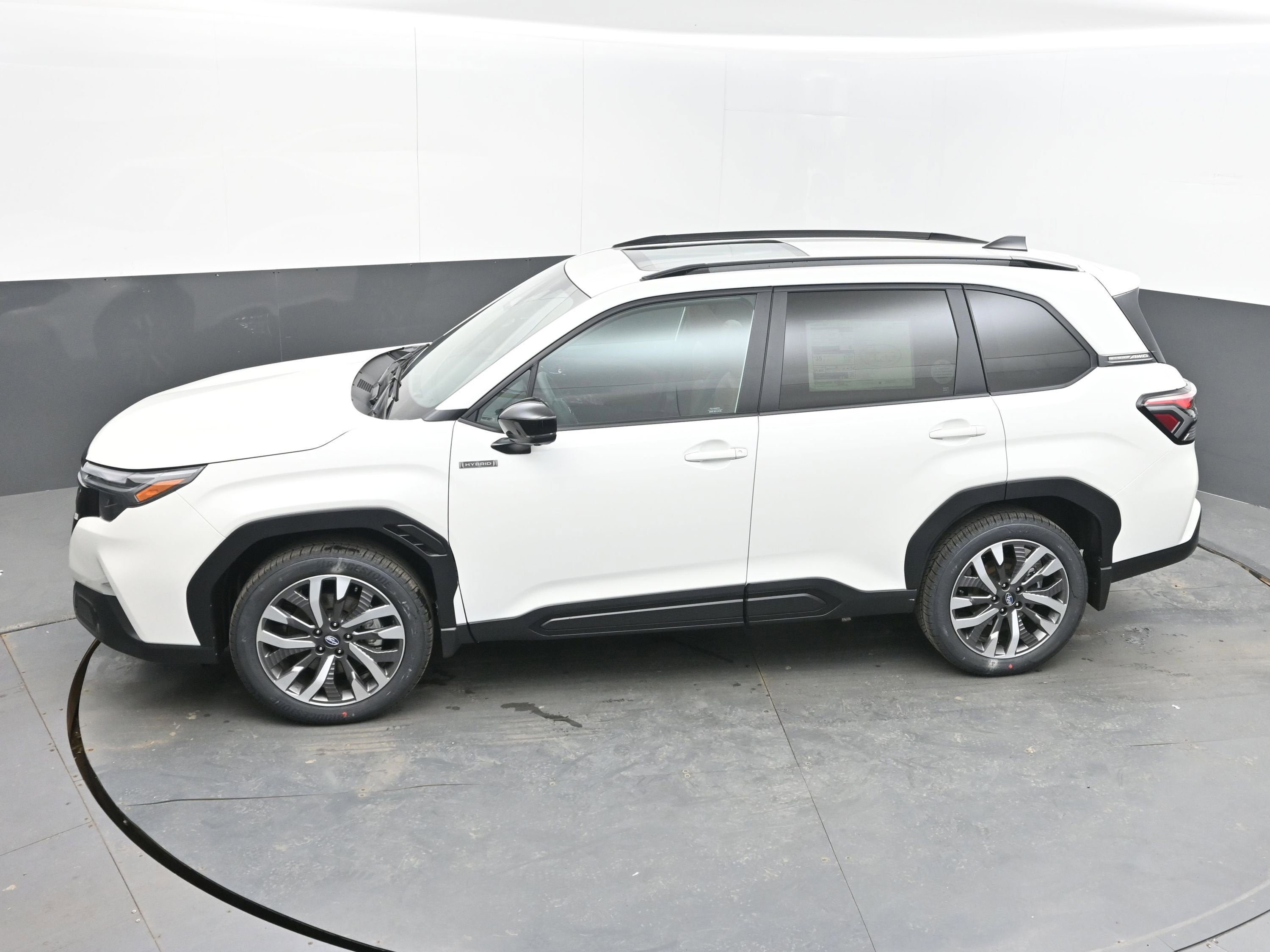 2026 Subaru FORESTER Touring Hybrid