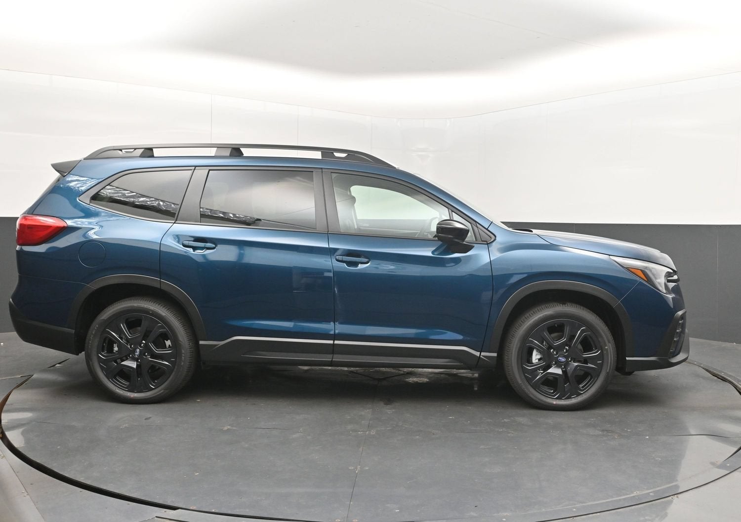 2027 Subaru ASCENT Onyx Edition Touring 7-Passenger