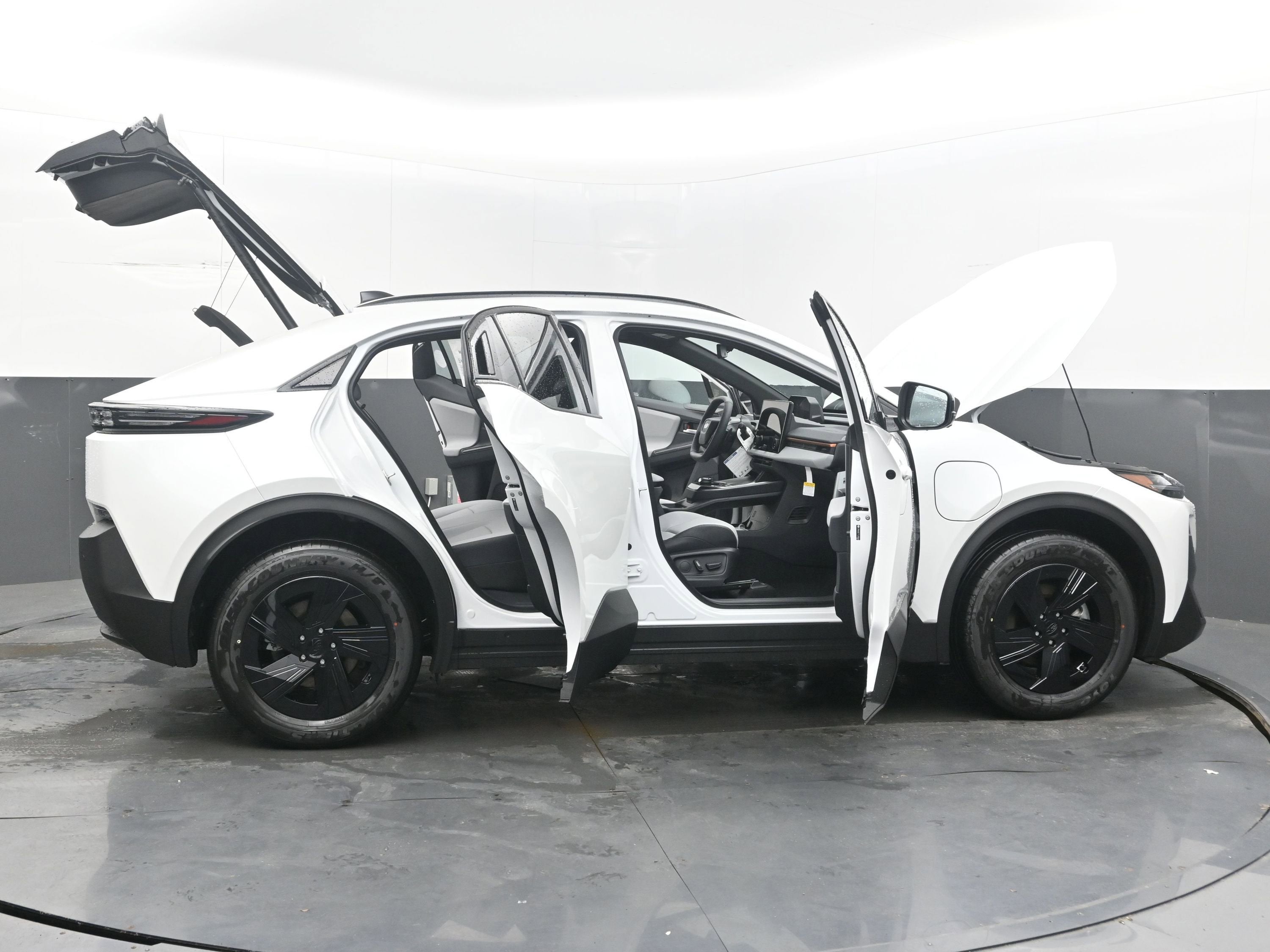 2026 Subaru UNCHARTED Sport