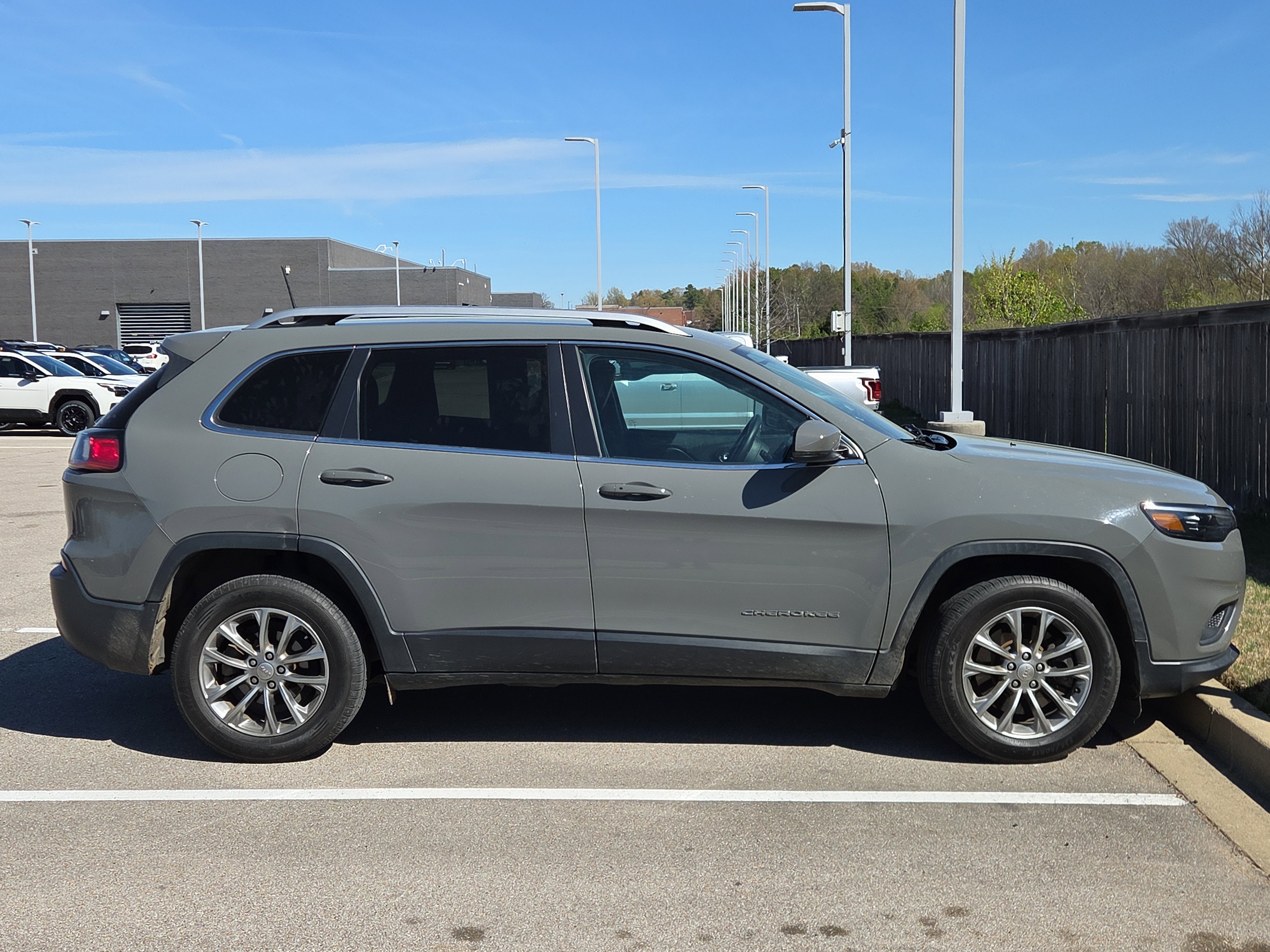 2020 Jeep Cherokee Latitude Plus