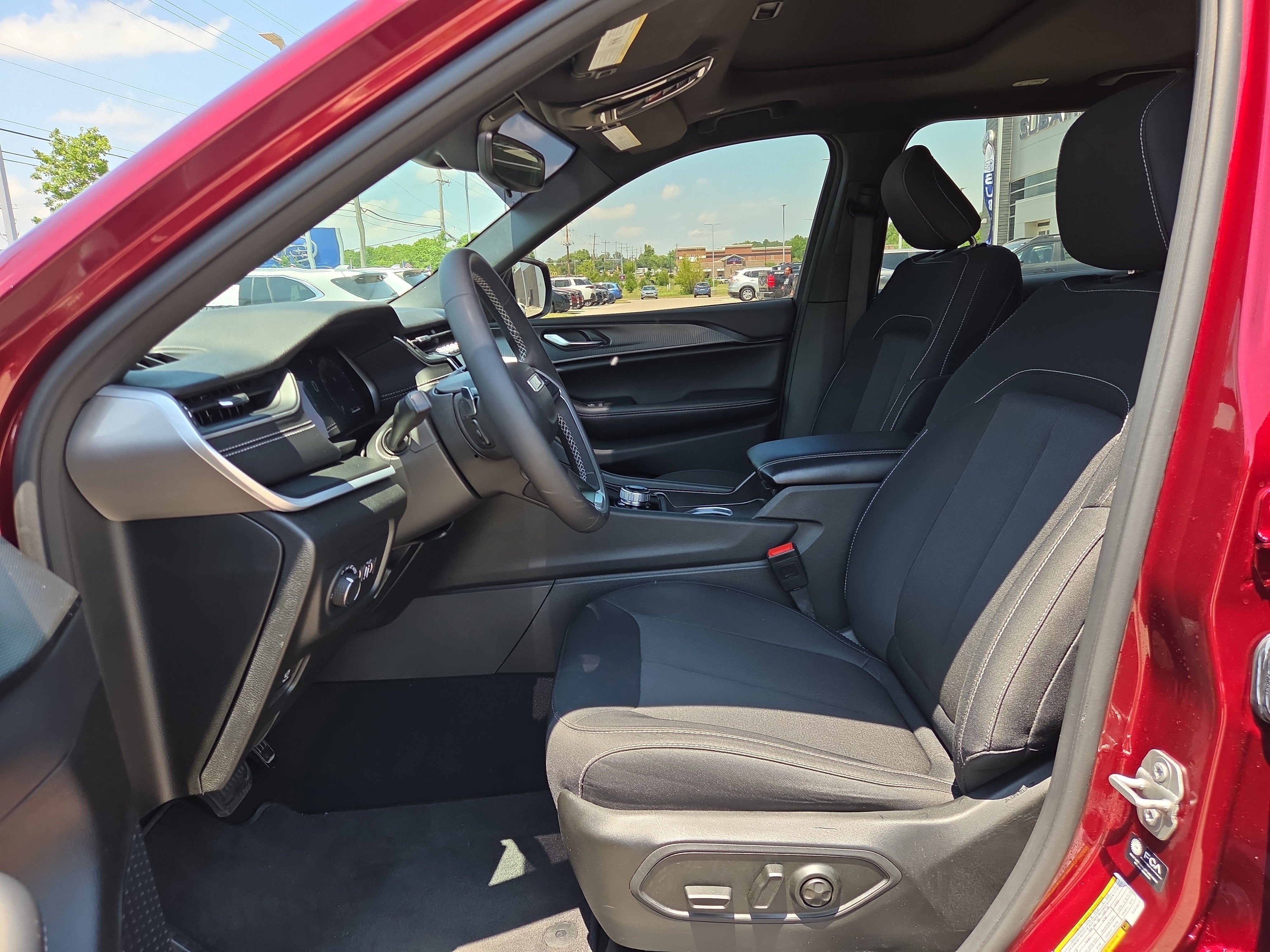 2024 Jeep Grand Cherokee L Laredo X