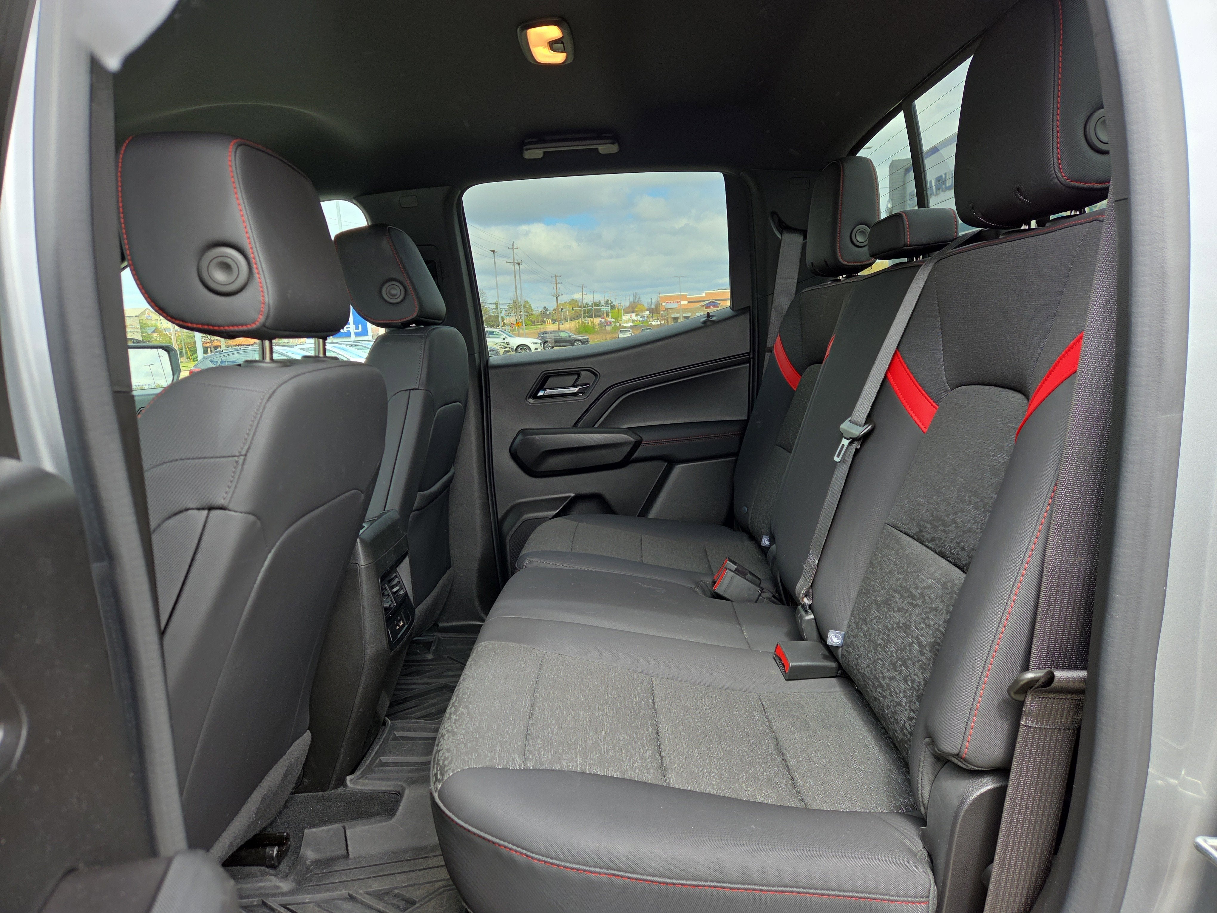 2024 Chevrolet Colorado 4WD Z71