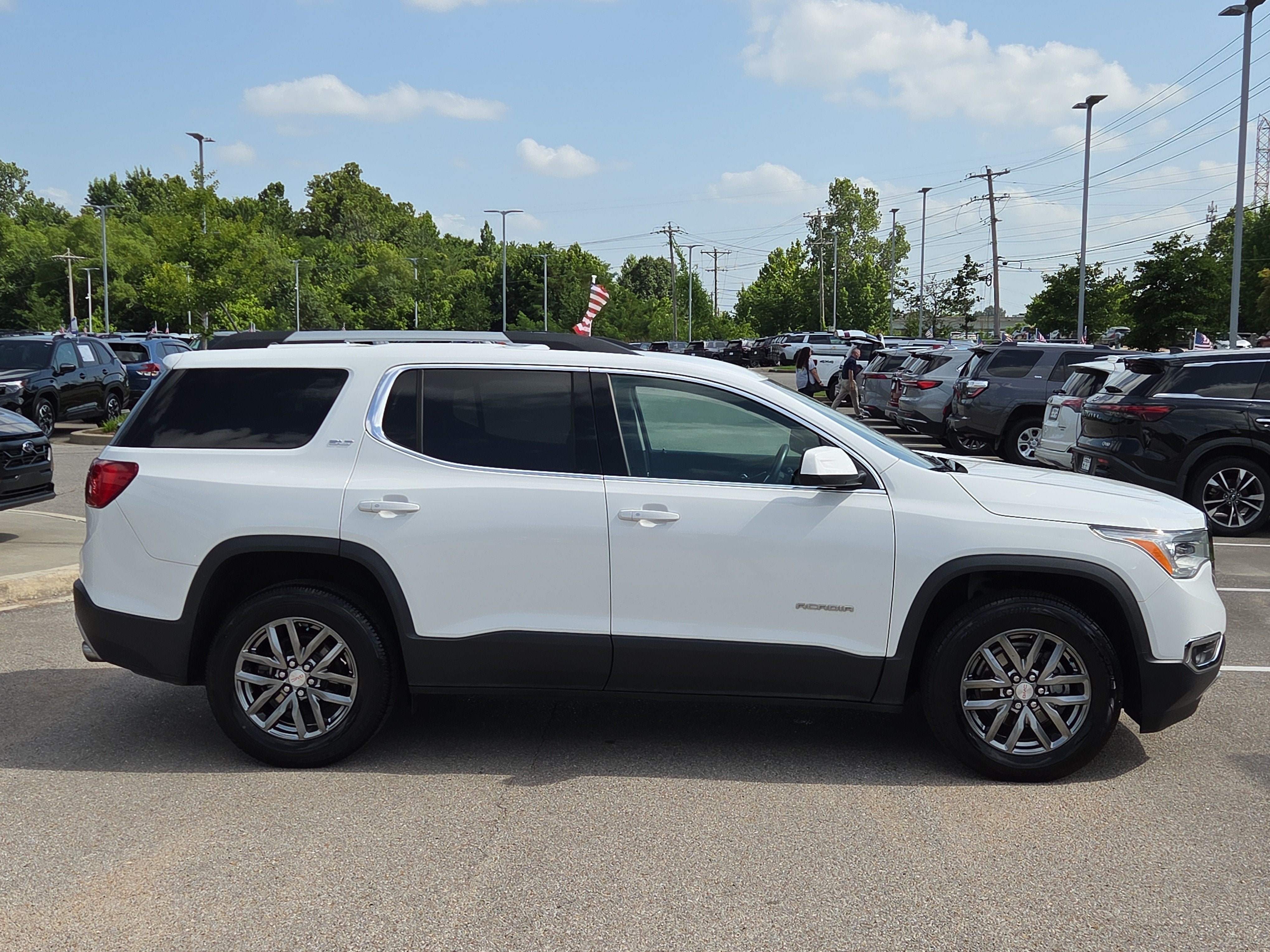 2017 GMC Acadia SLT