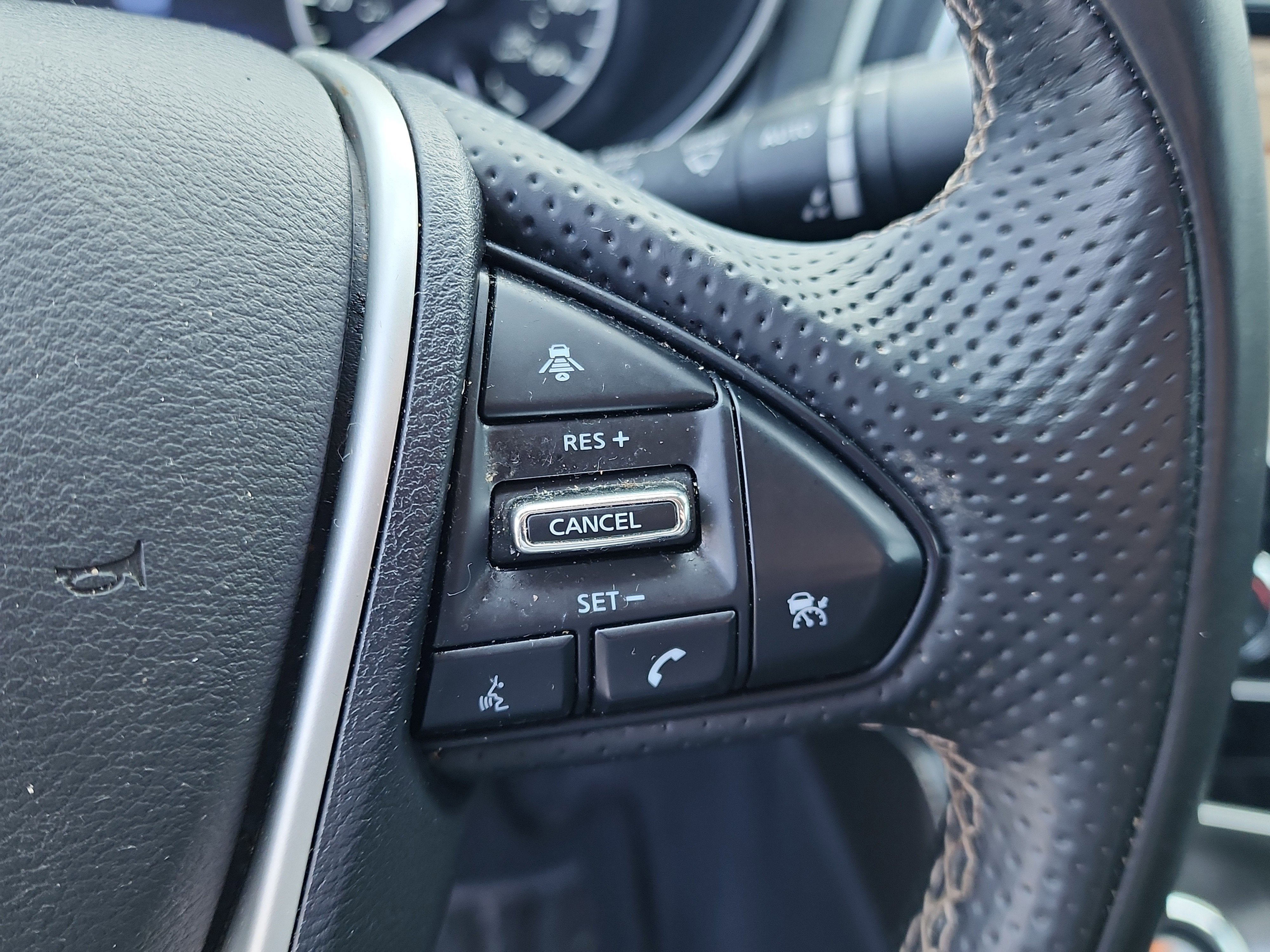 2023 Nissan Maxima Platinum