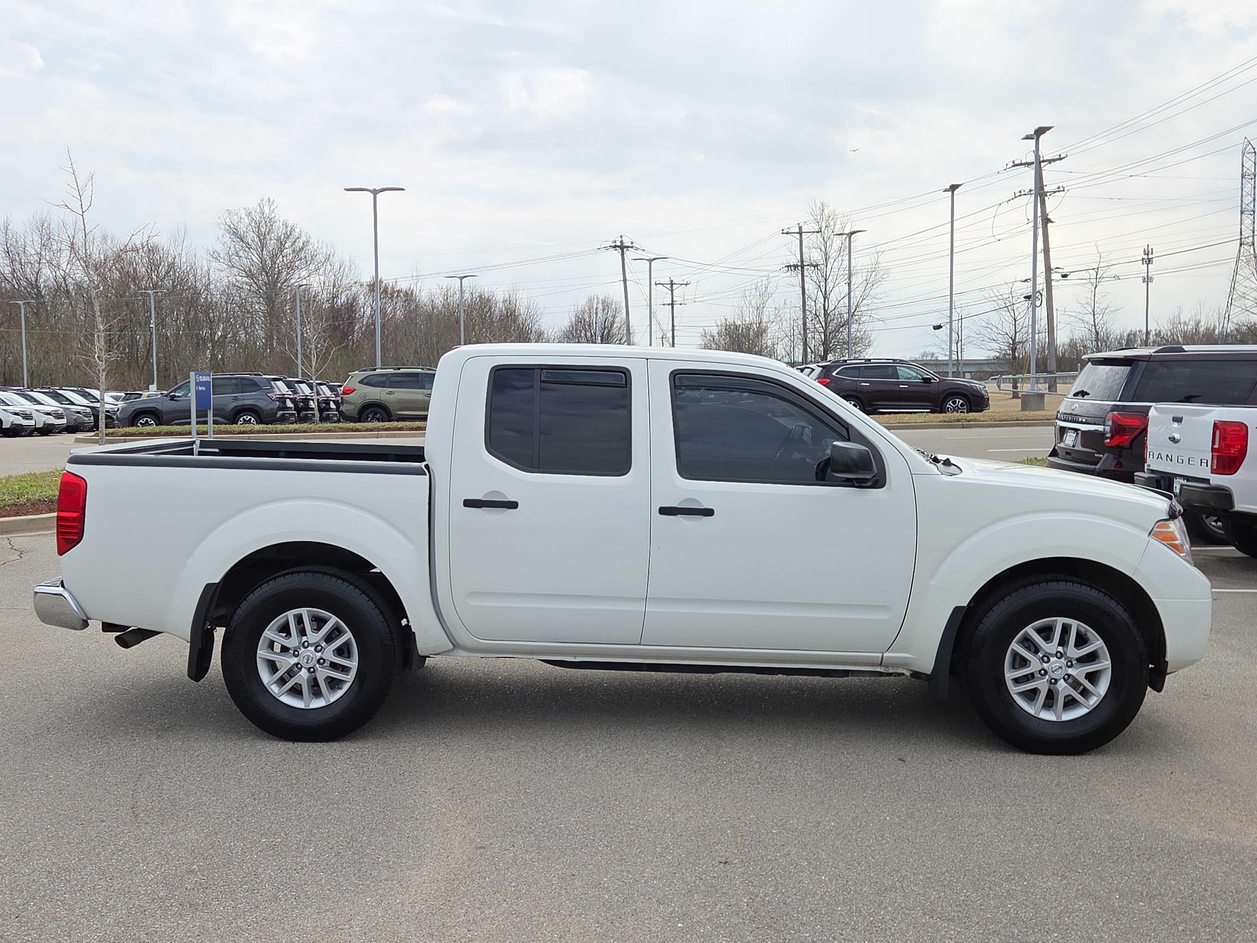2019 Nissan Frontier SV