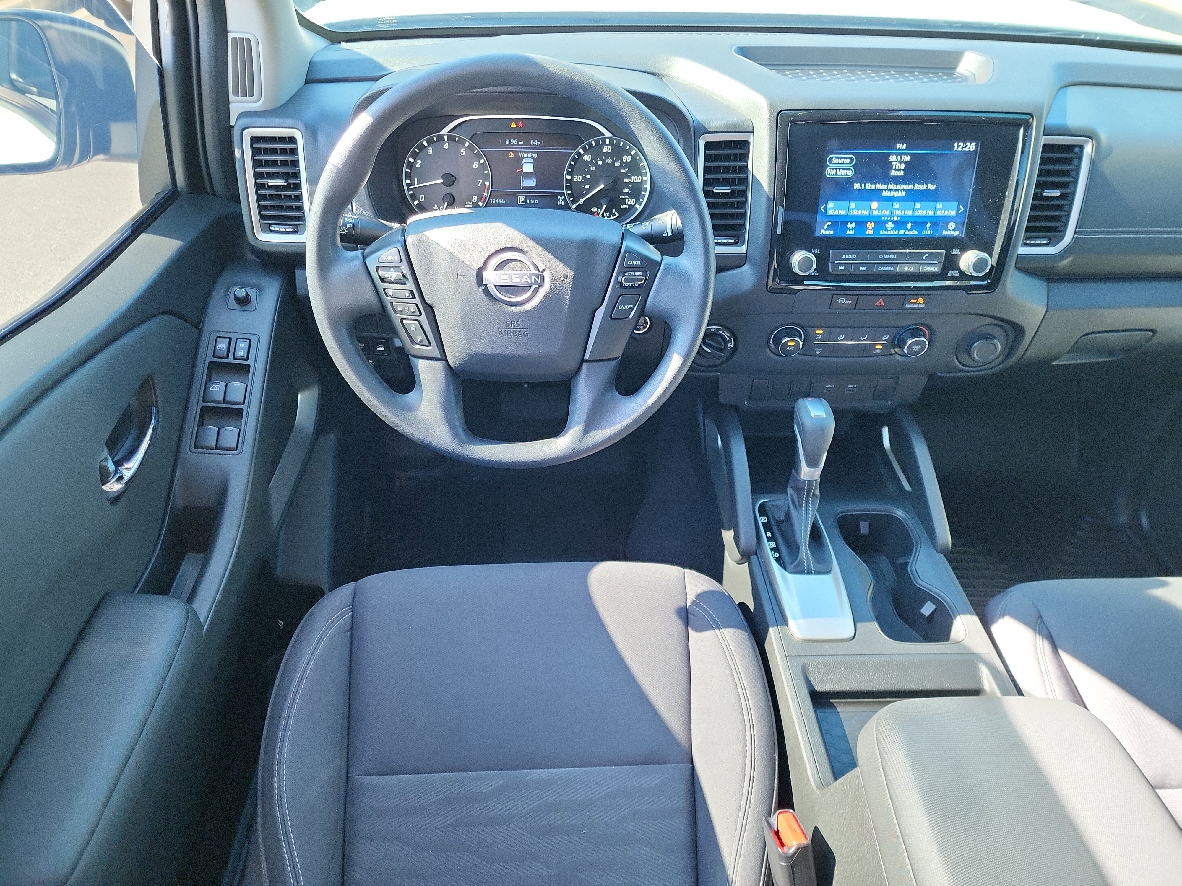 2024 Nissan Frontier SV