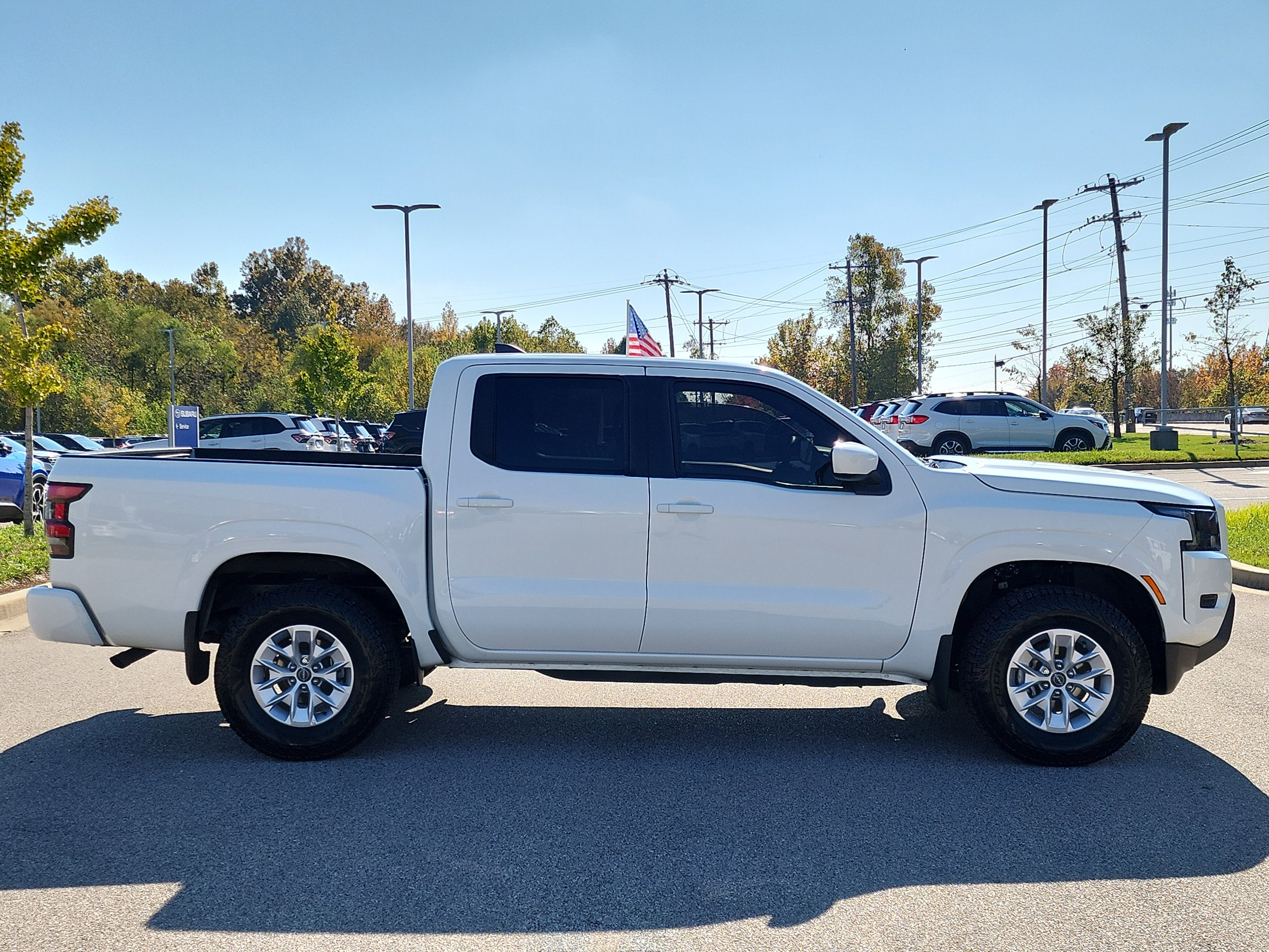 2024 Nissan Frontier SV