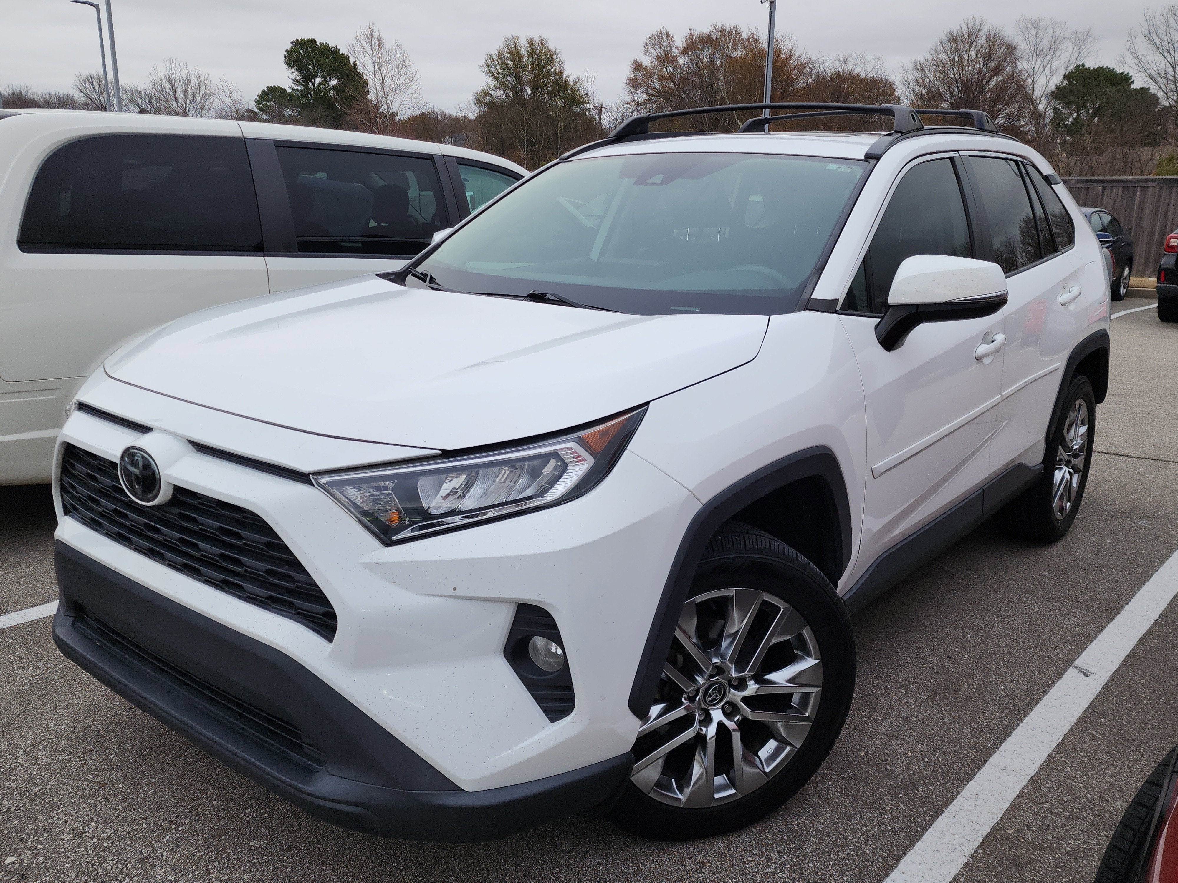 2020 Toyota RAV4 XLE Premium