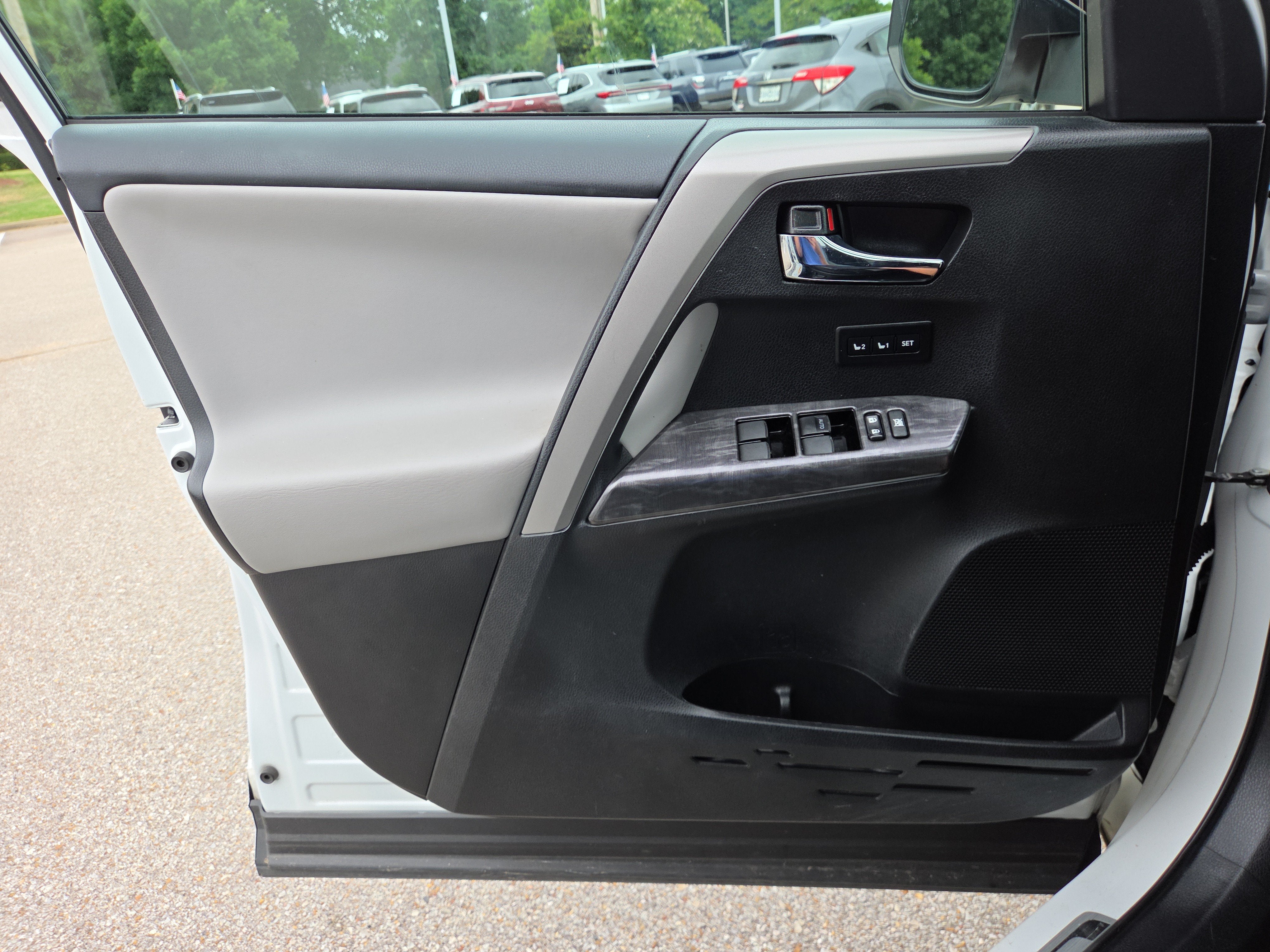 2018 Toyota RAV4 Platinum