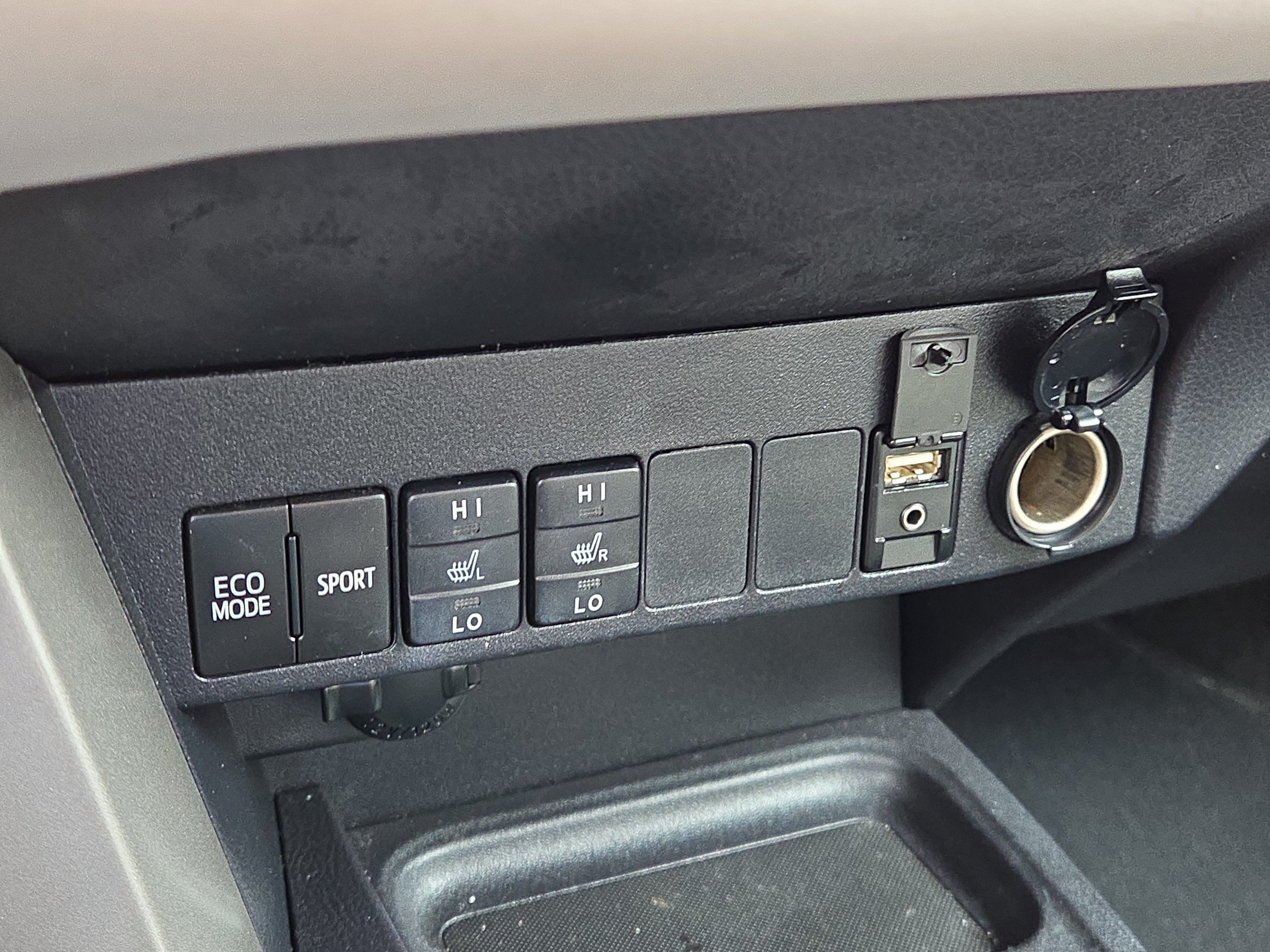 2018 Toyota RAV4 Platinum