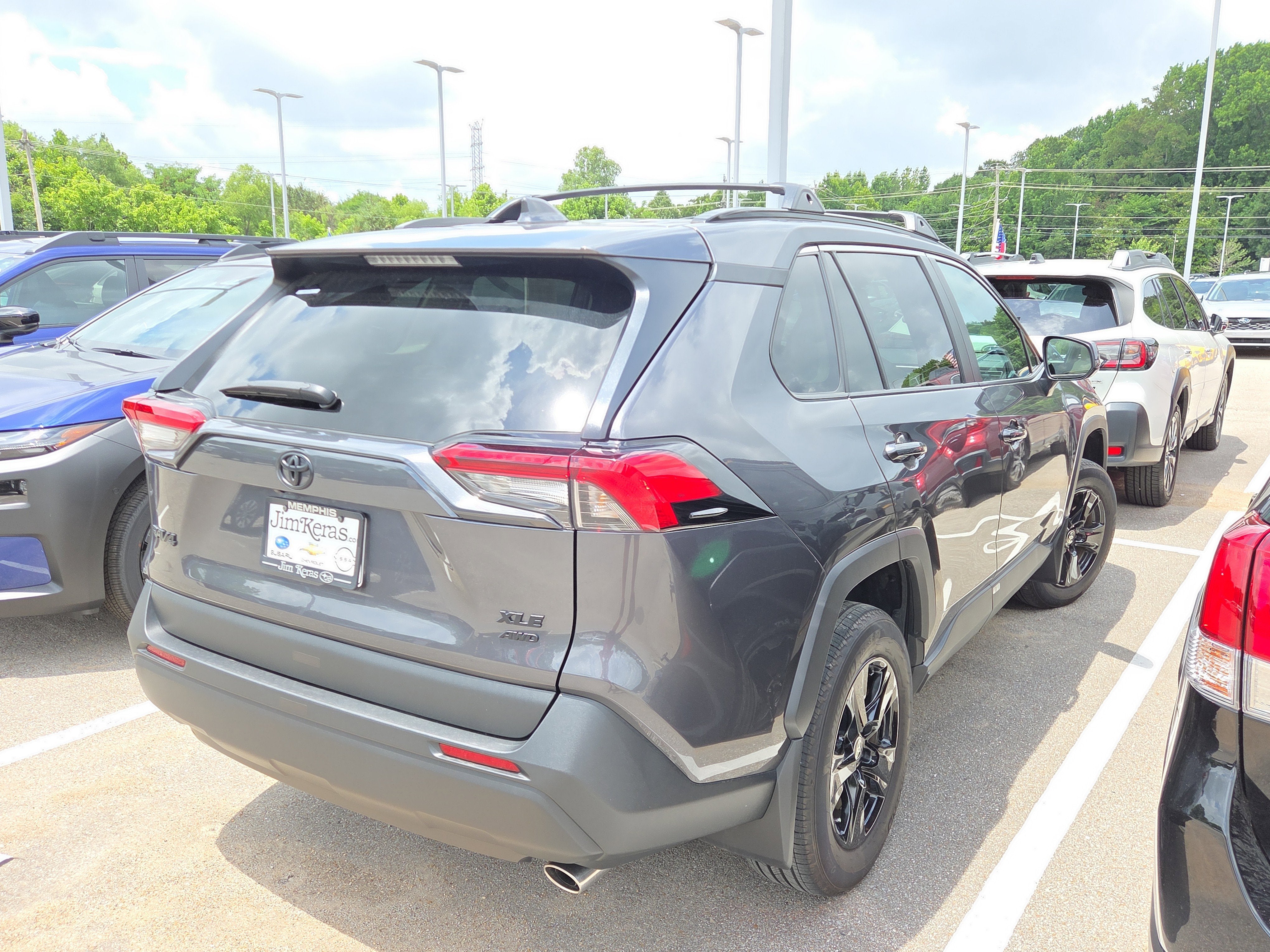 2023 Toyota RAV4 XLE