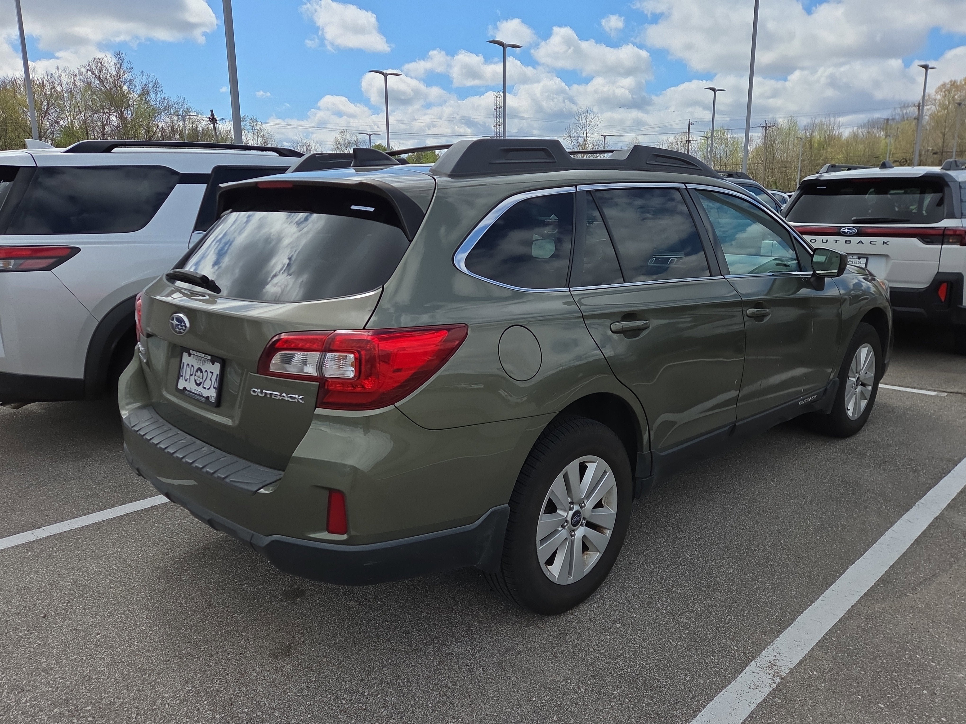 2016 Subaru Outback 2.5i Premium