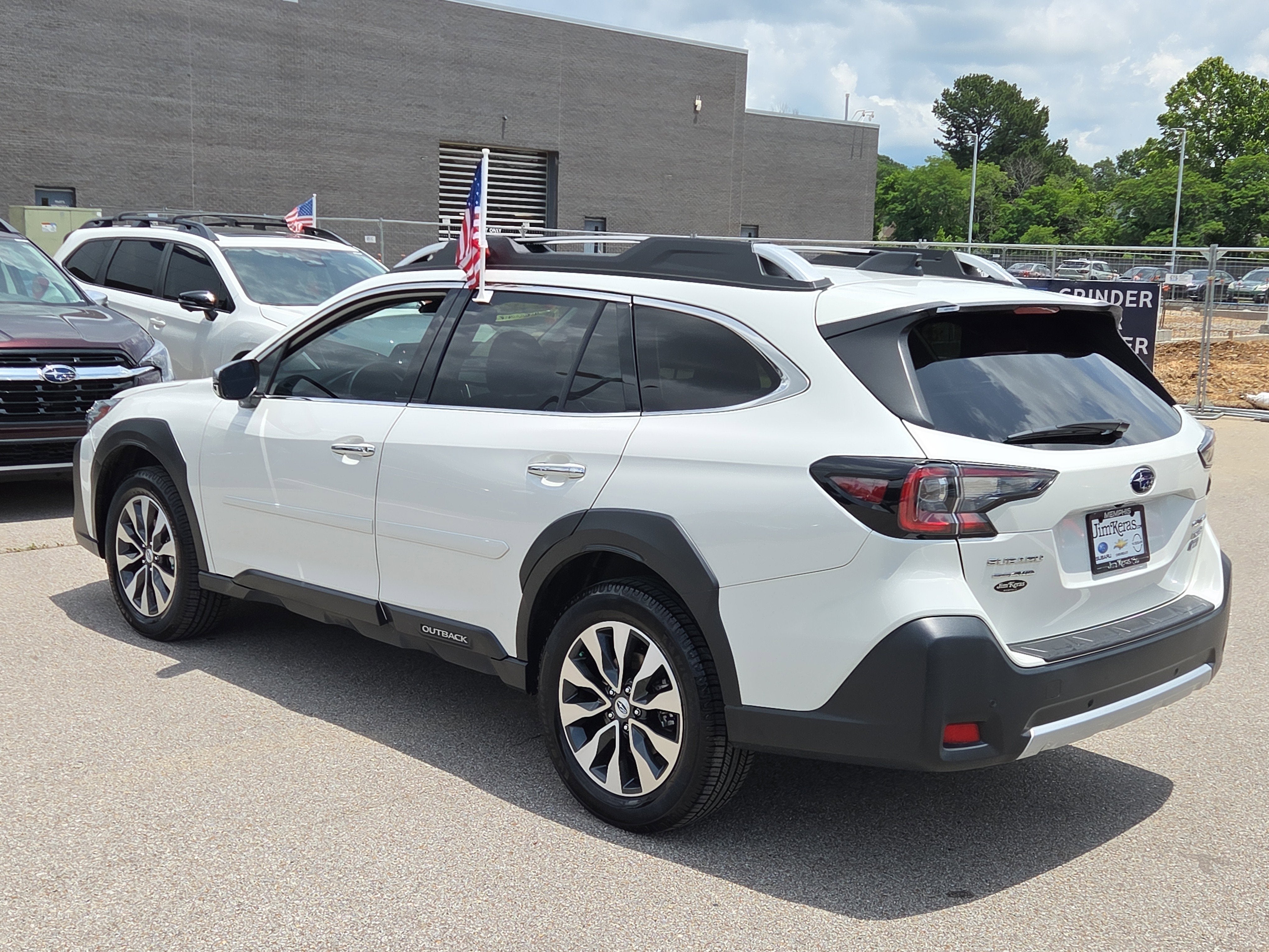 2023 Subaru Outback Touring