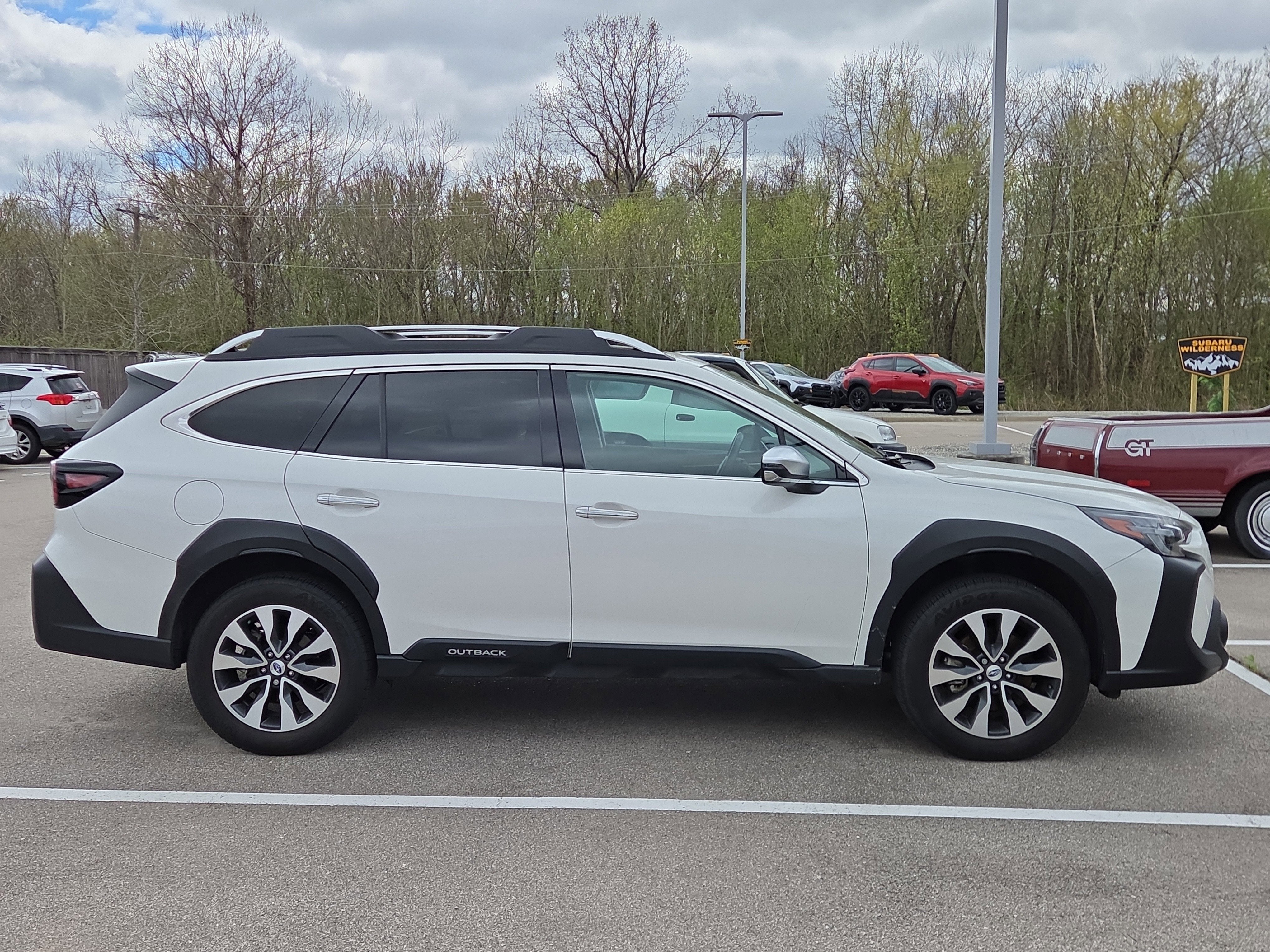 2024 Subaru Outback Touring