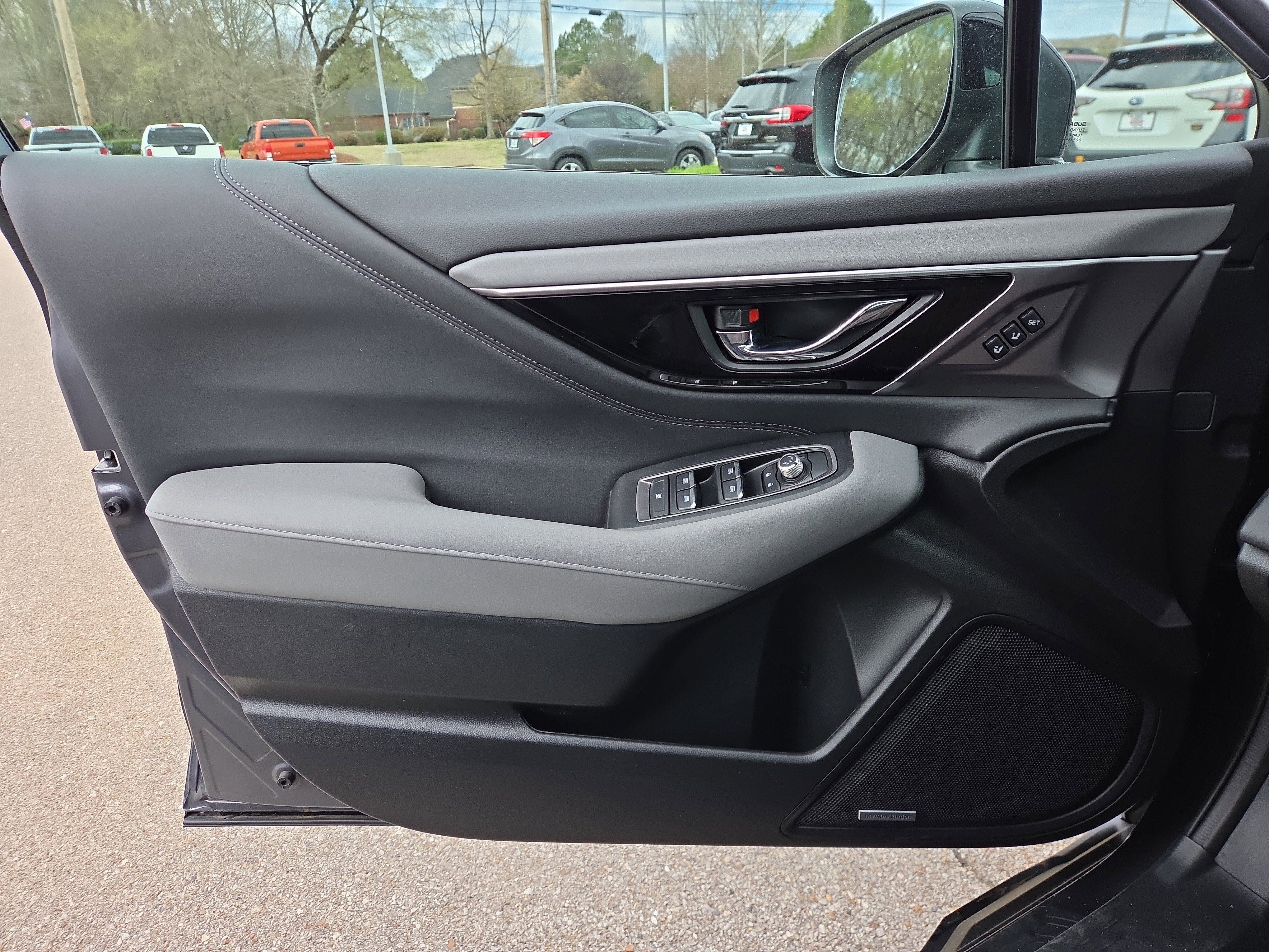 2025 Subaru Outback Limited XT