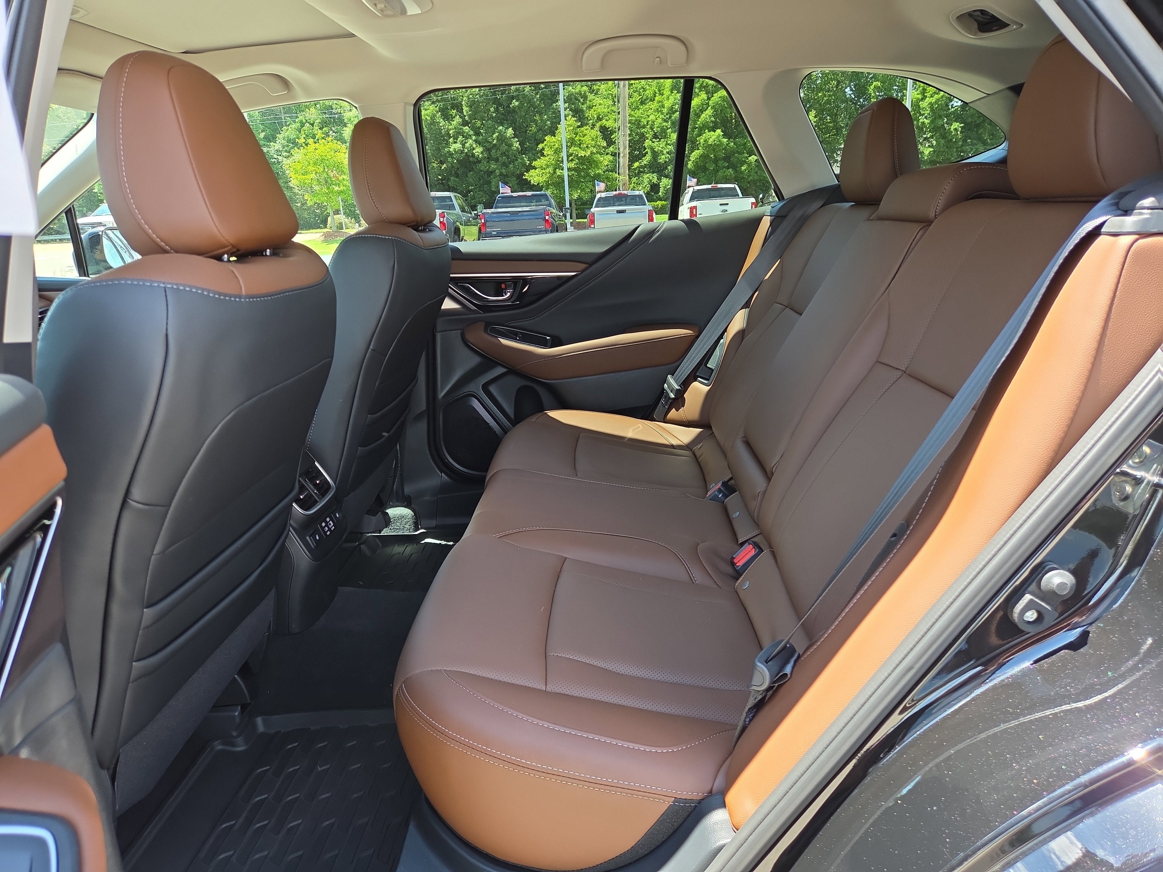 2025 Subaru Outback Touring XT