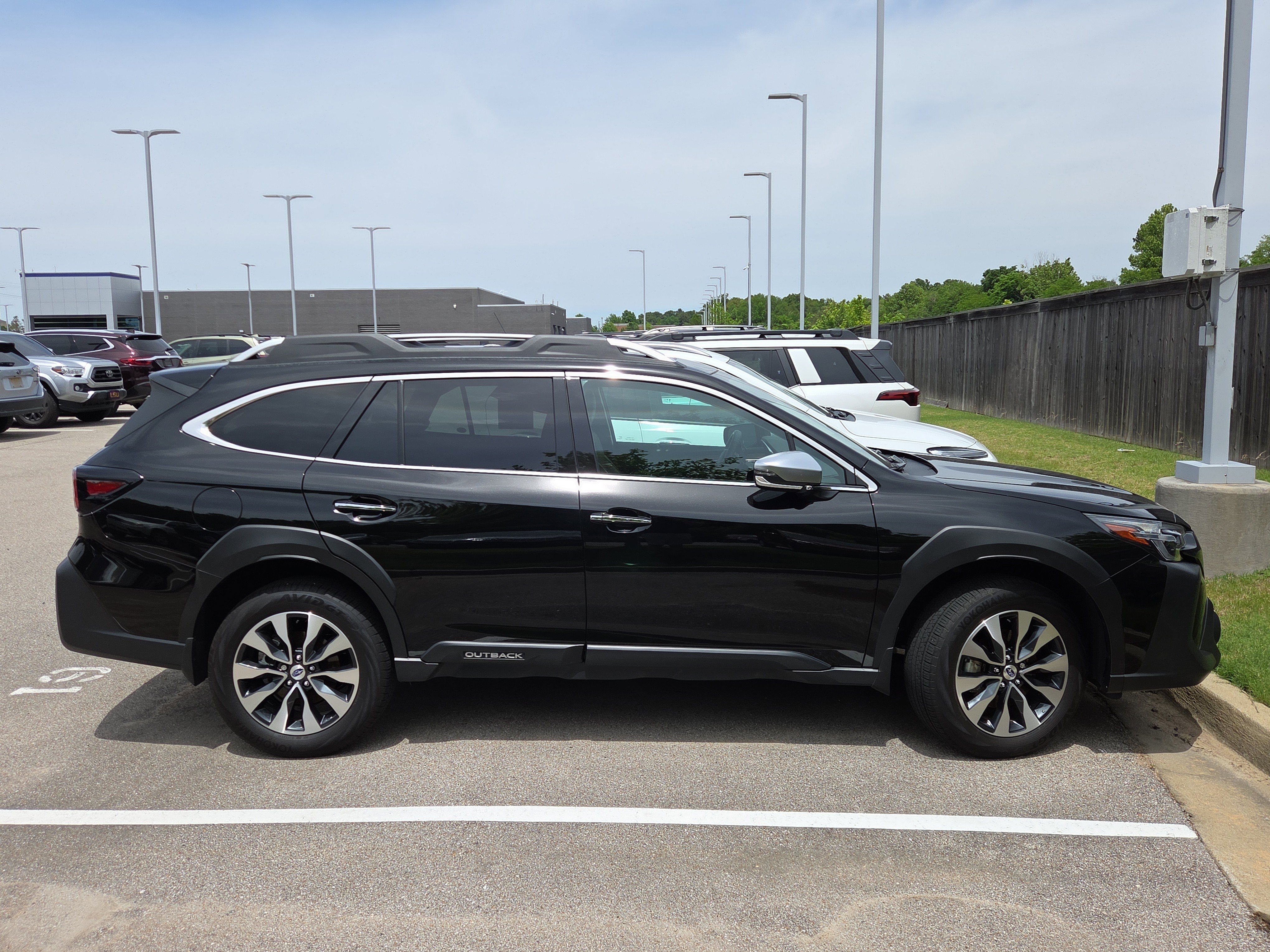 2025 Subaru Outback Touring XT