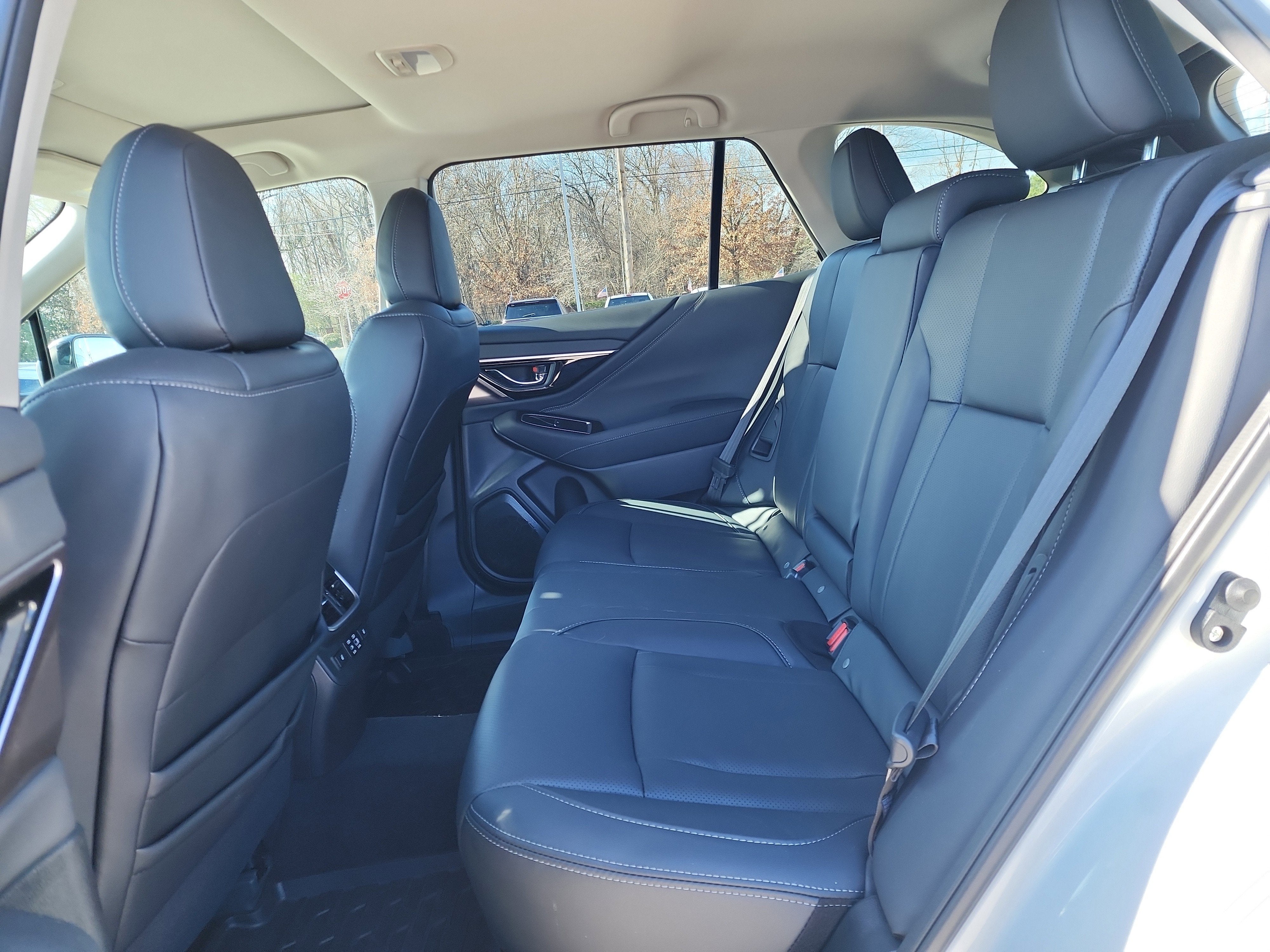 2025 Subaru Outback Touring XT