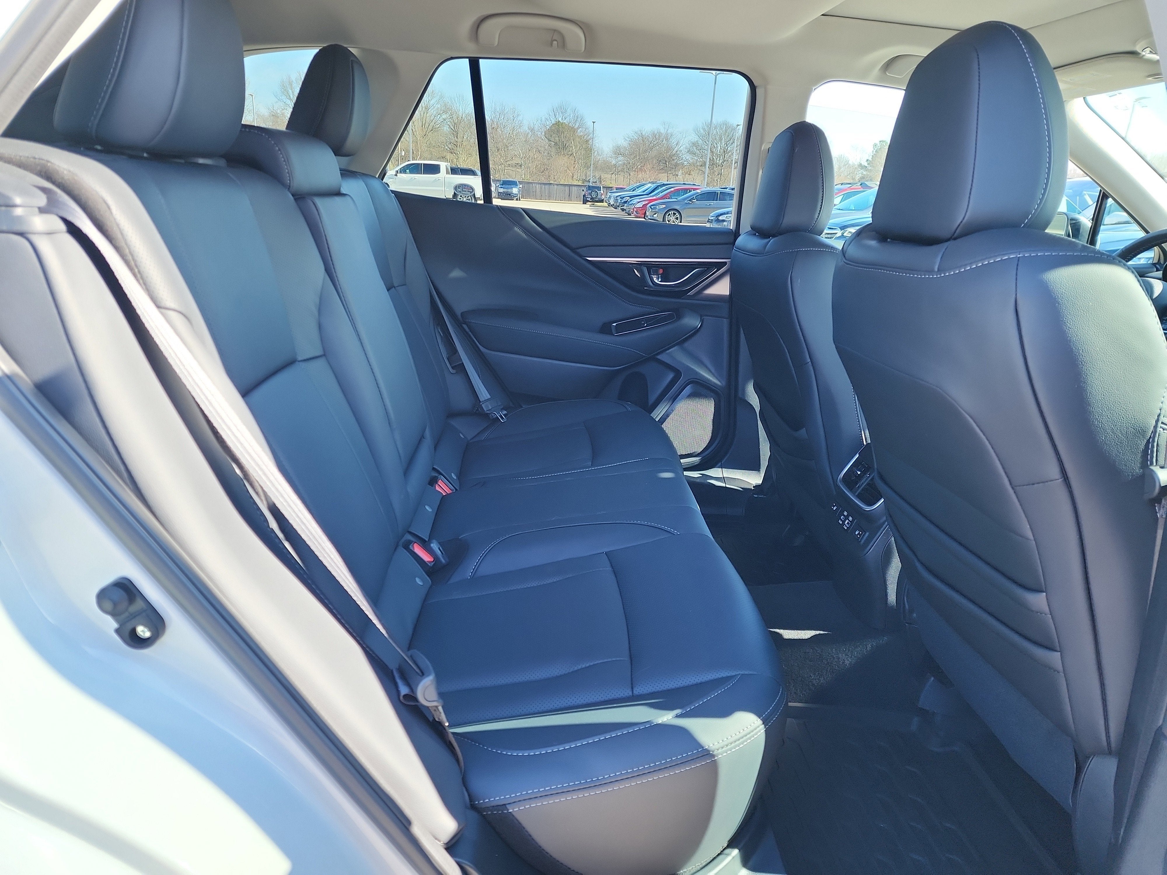 2025 Subaru Outback Touring XT