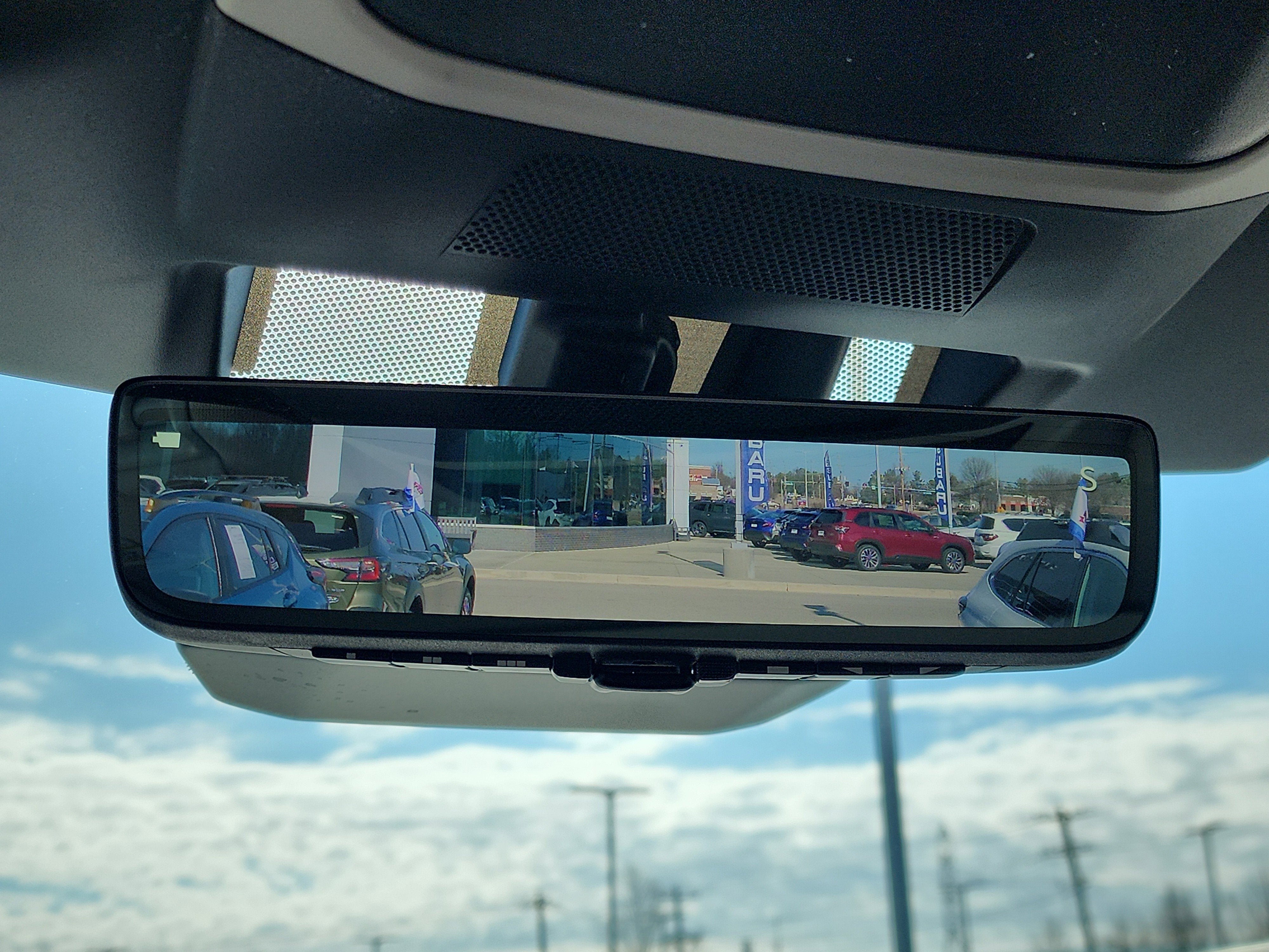 2025 Subaru Outback Touring XT