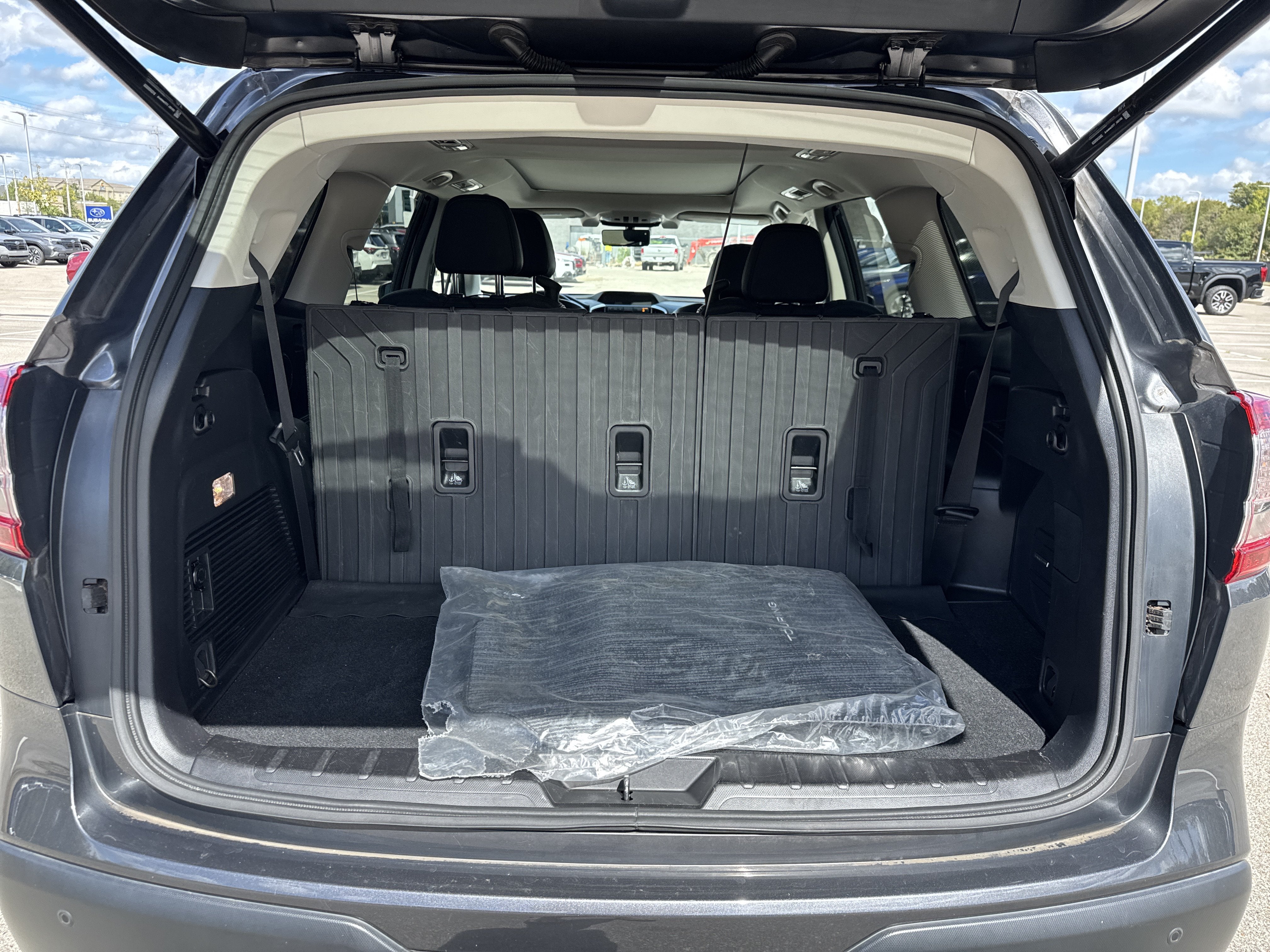 2022 Subaru Ascent Touring