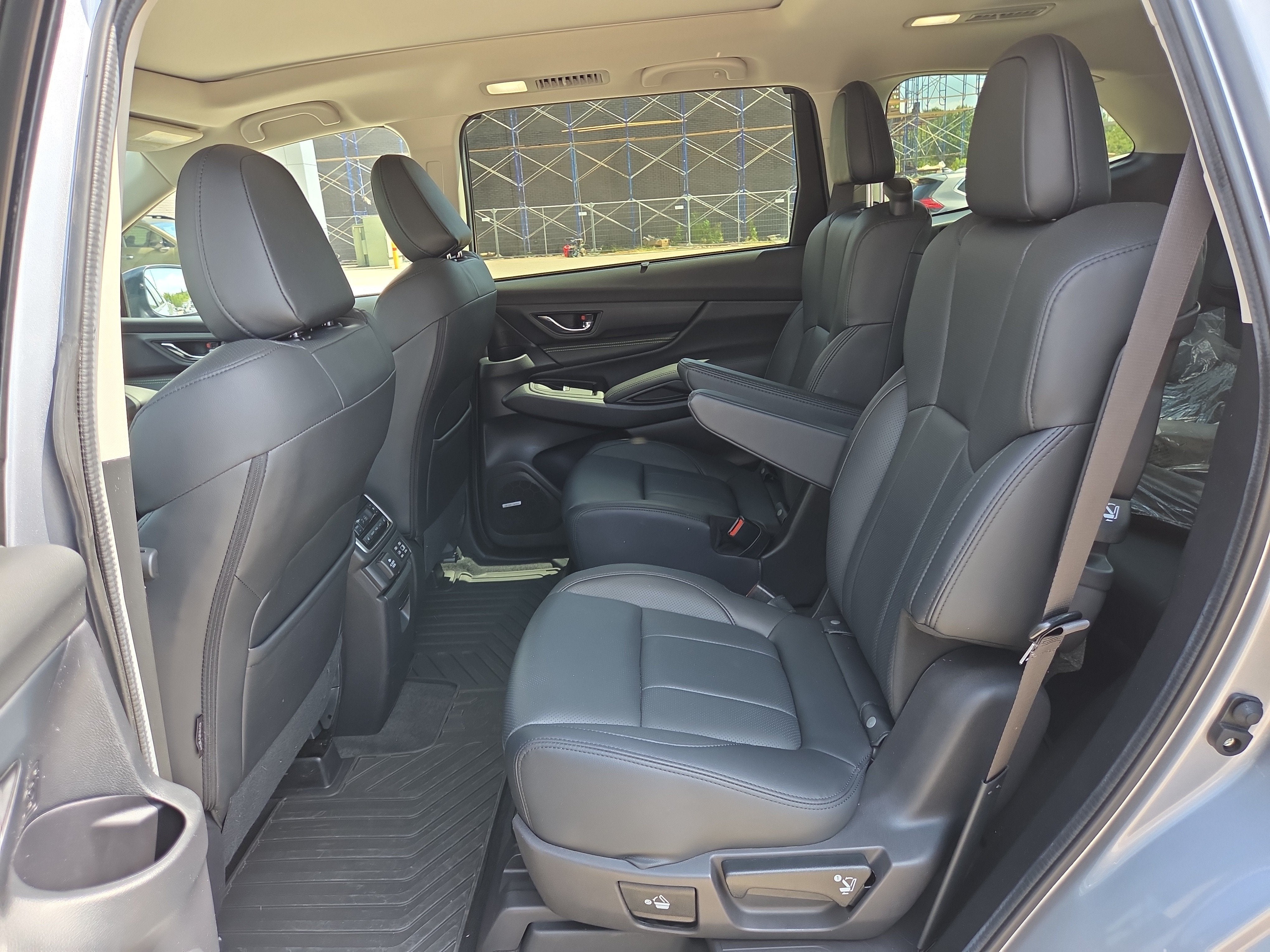 2025 Subaru Ascent Onyx Edition Touring