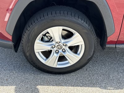 2021 Toyota RAV4 Hybrid XLE
