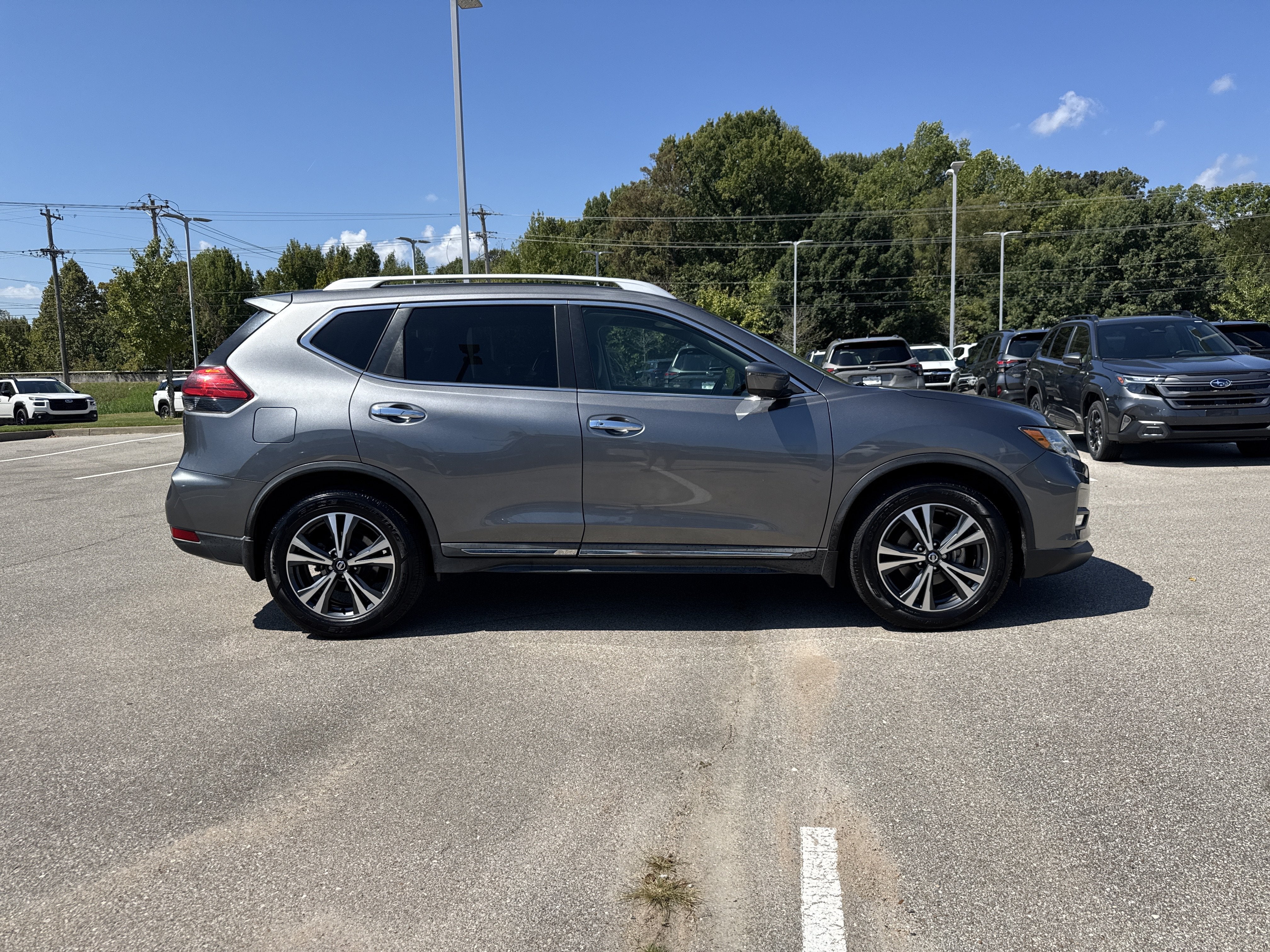2017 Nissan Rogue SL
