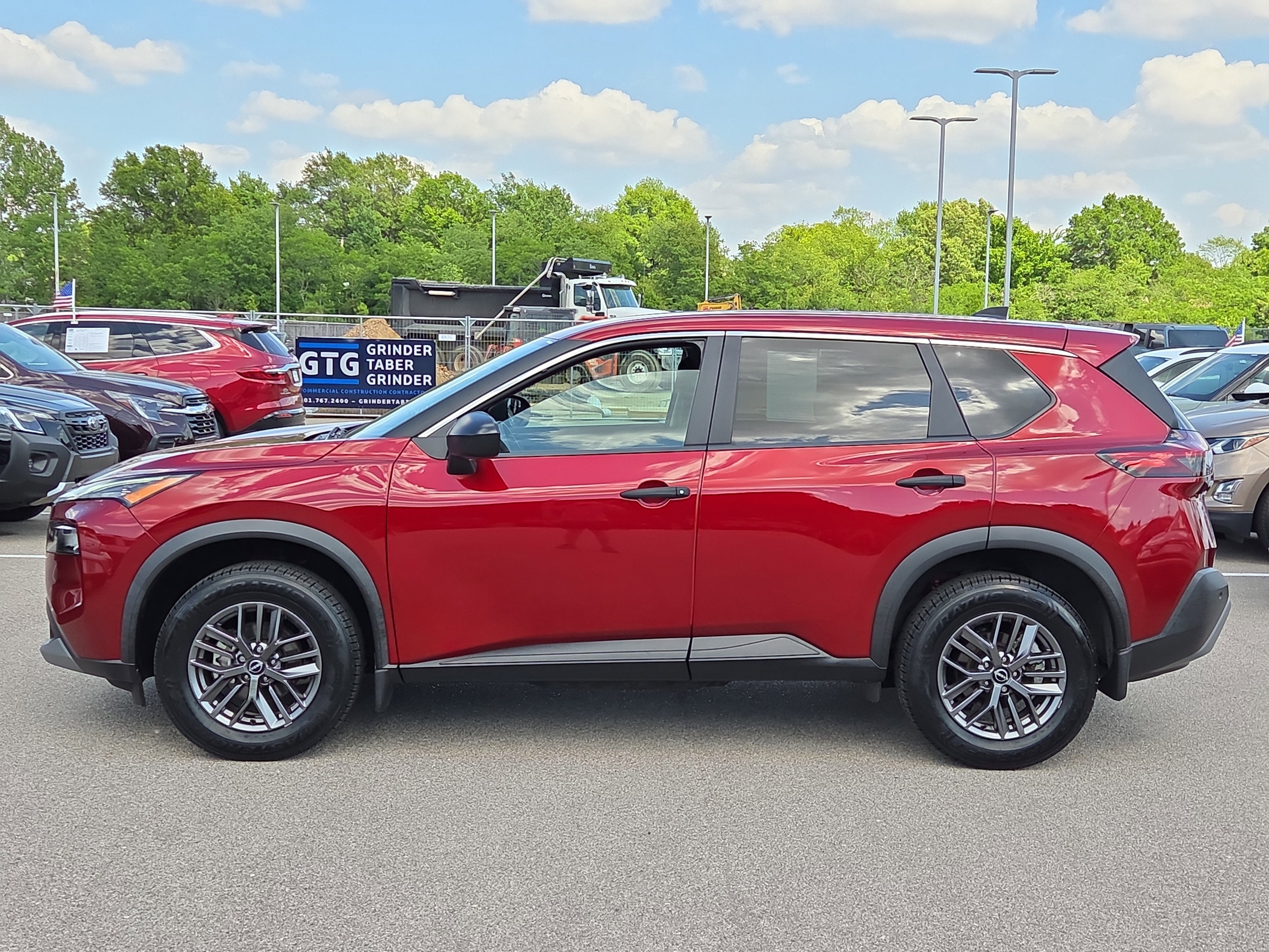 2023 Nissan Rogue S