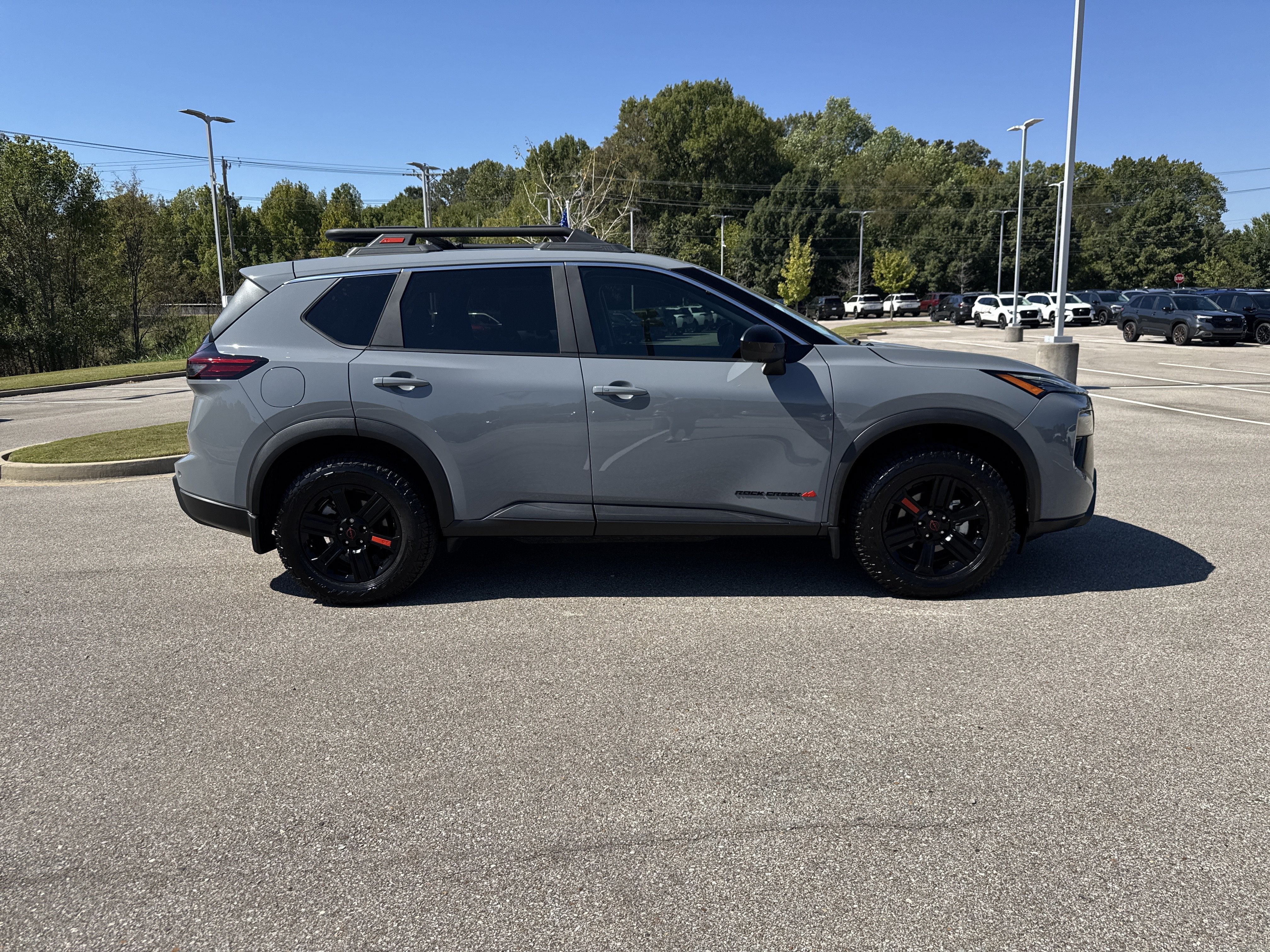 2025 Nissan Rogue Rock Creek