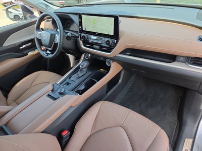 2026 Toyota Grand Highlander Platinum