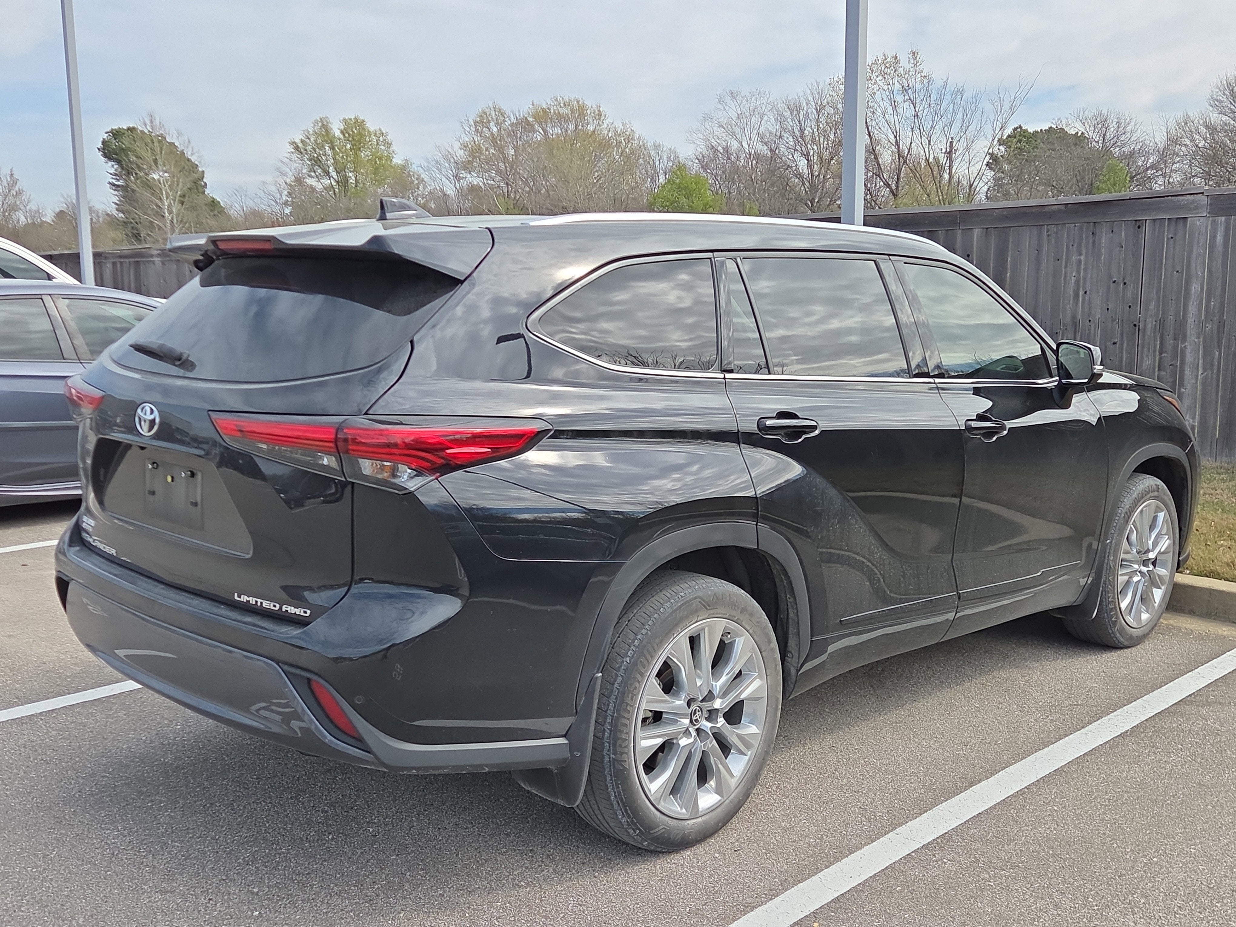 2023 Toyota Highlander Limited