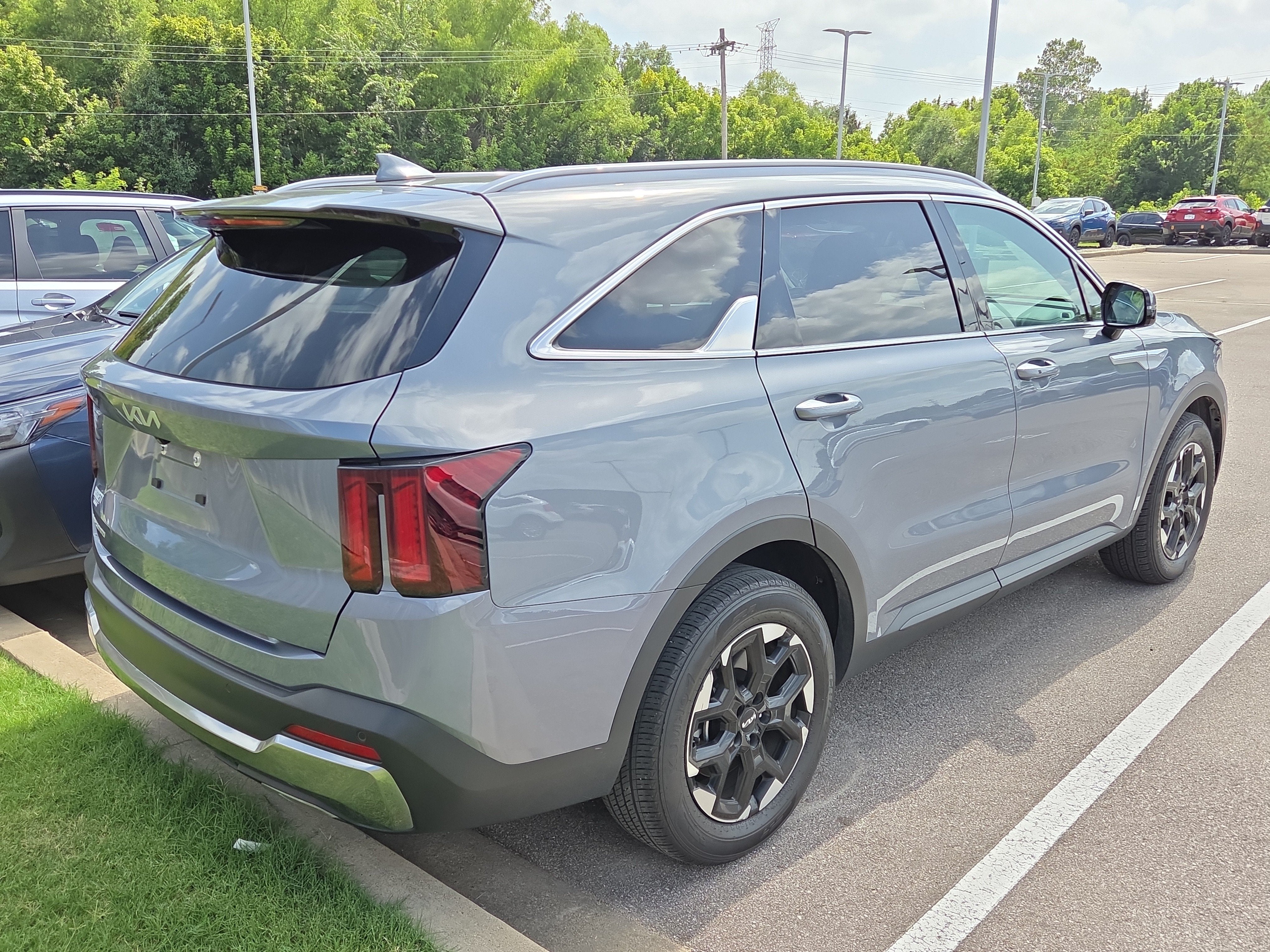 2024 Kia Sorento S