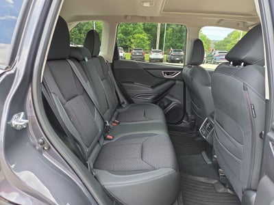 2024 Subaru Forester Premium