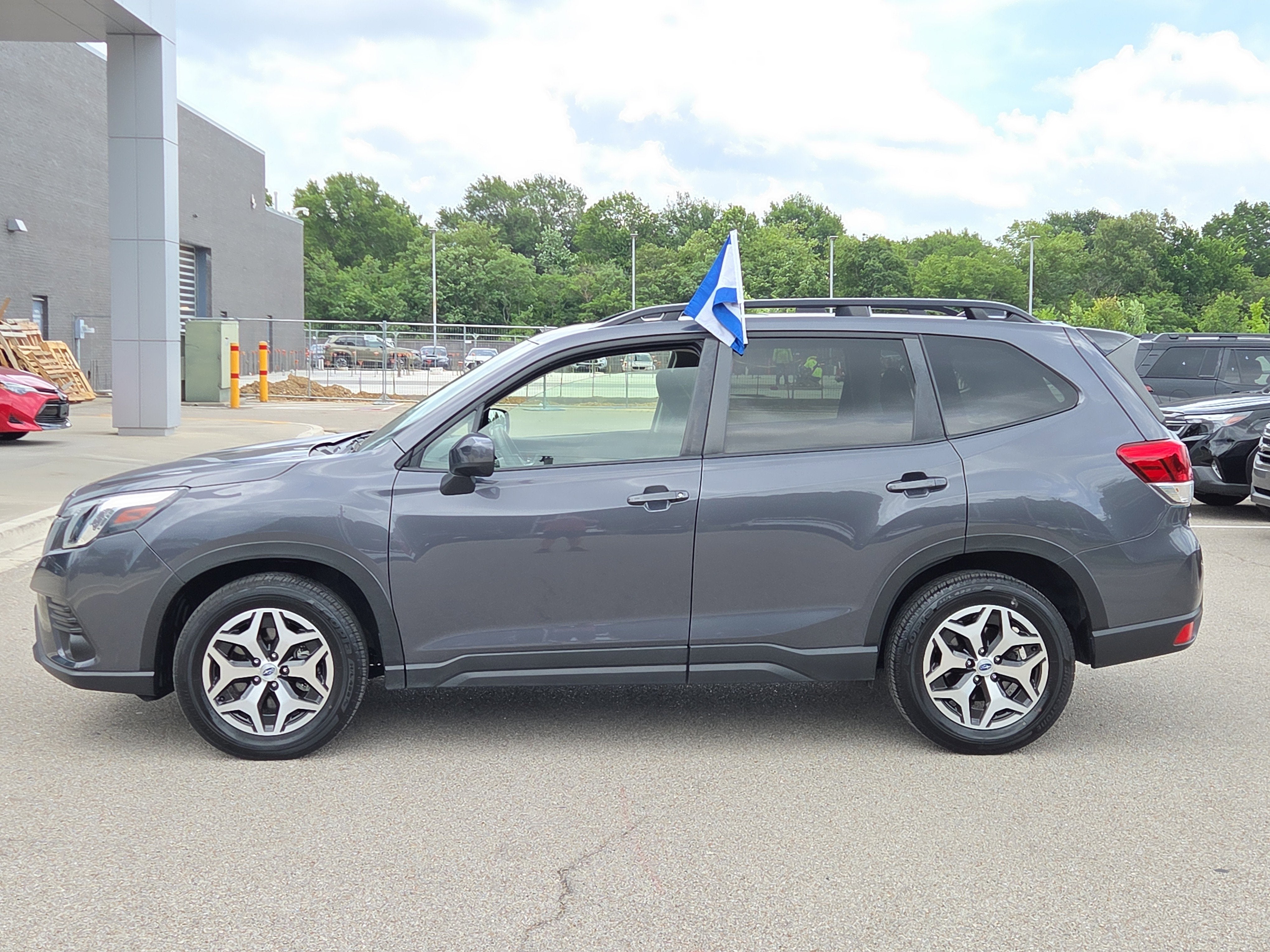 2024 Subaru Forester Premium