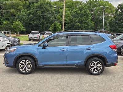 2023 Subaru Forester Premium