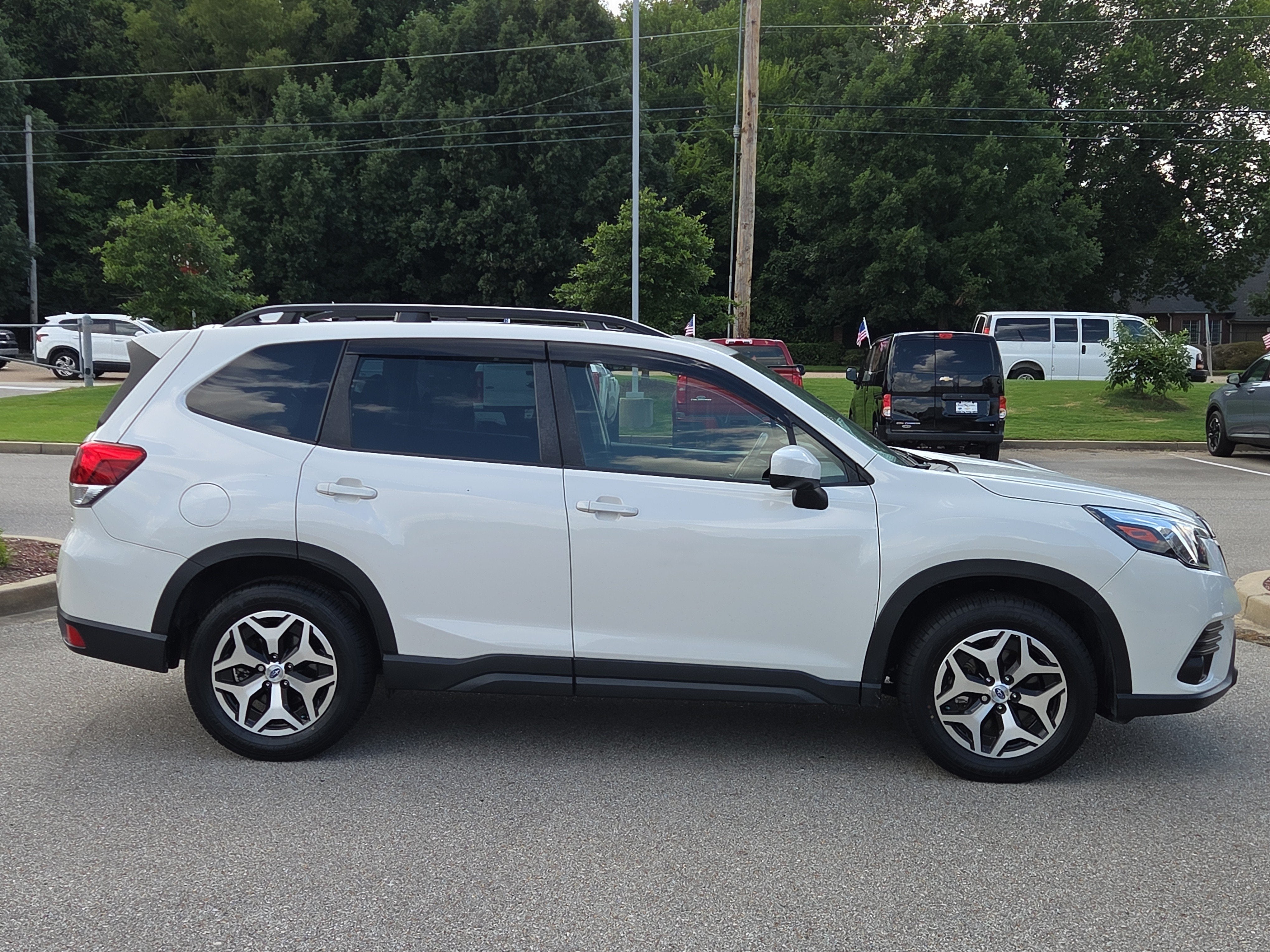 2023 Subaru Forester Premium