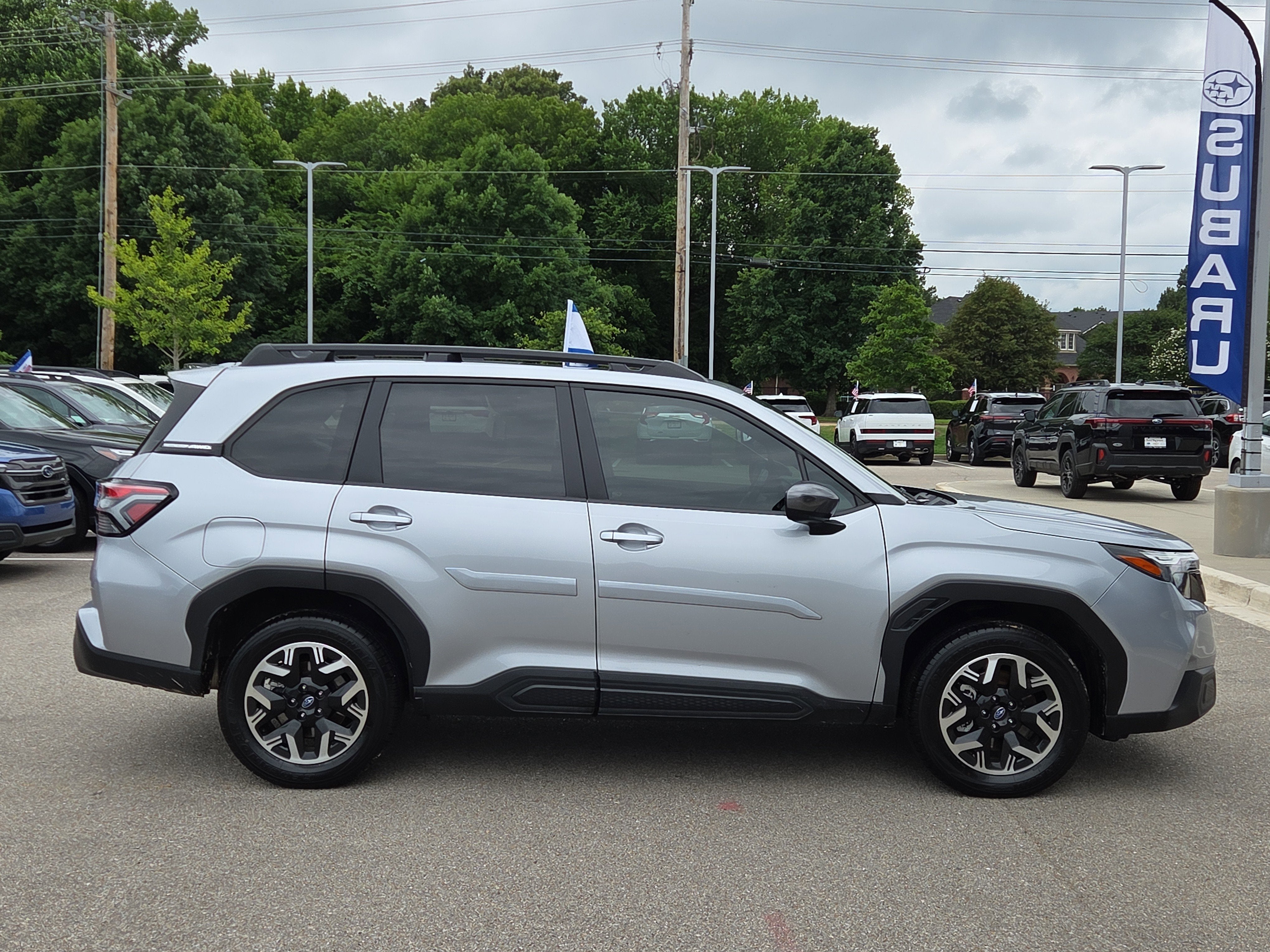 2025 Subaru Forester Premium