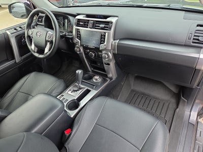 2023 Toyota 4Runner SR5