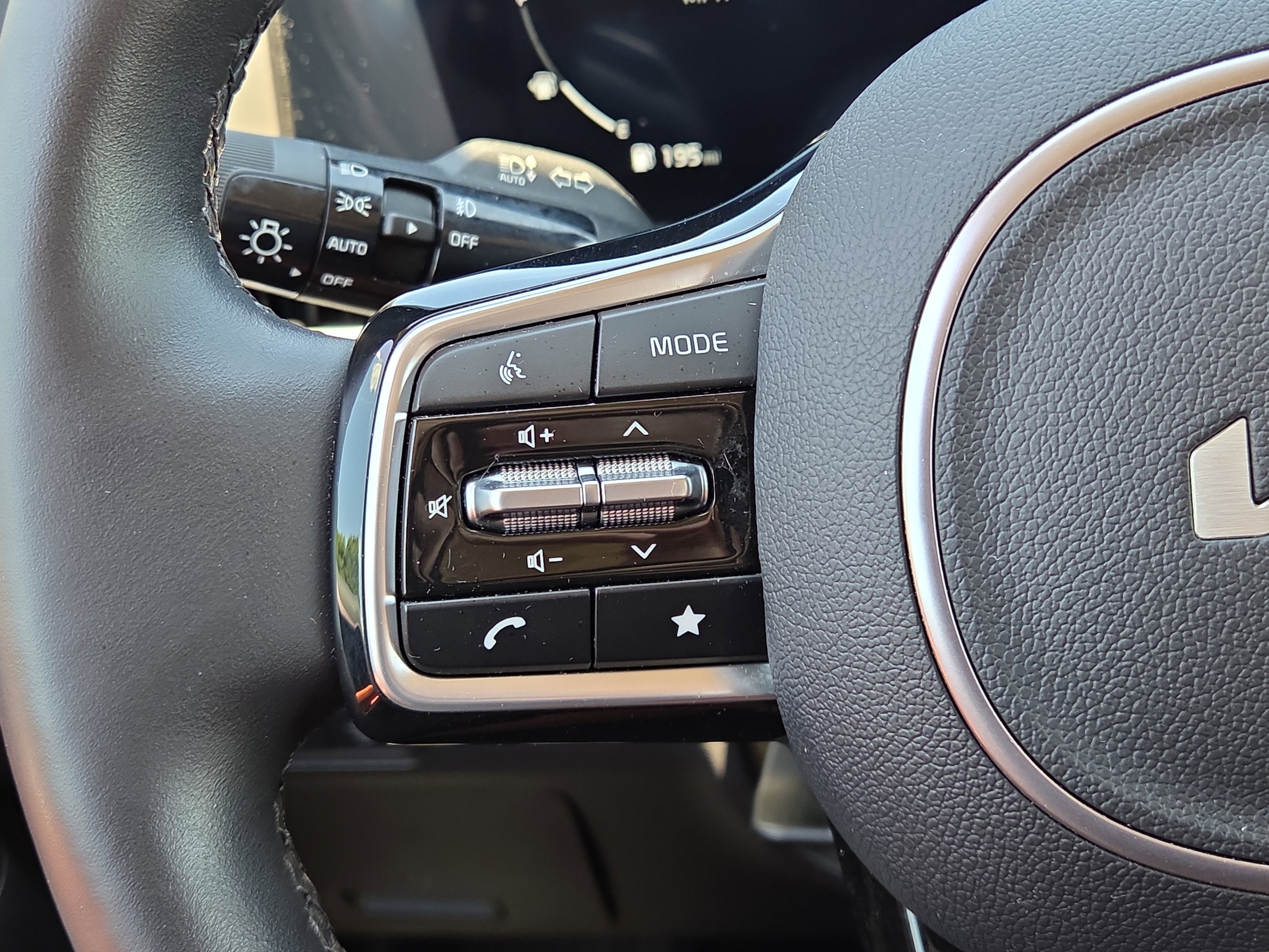 2024 Kia Carnival SX Prestige