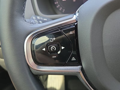 2024 Volvo XC90 Ultimate Bright Theme