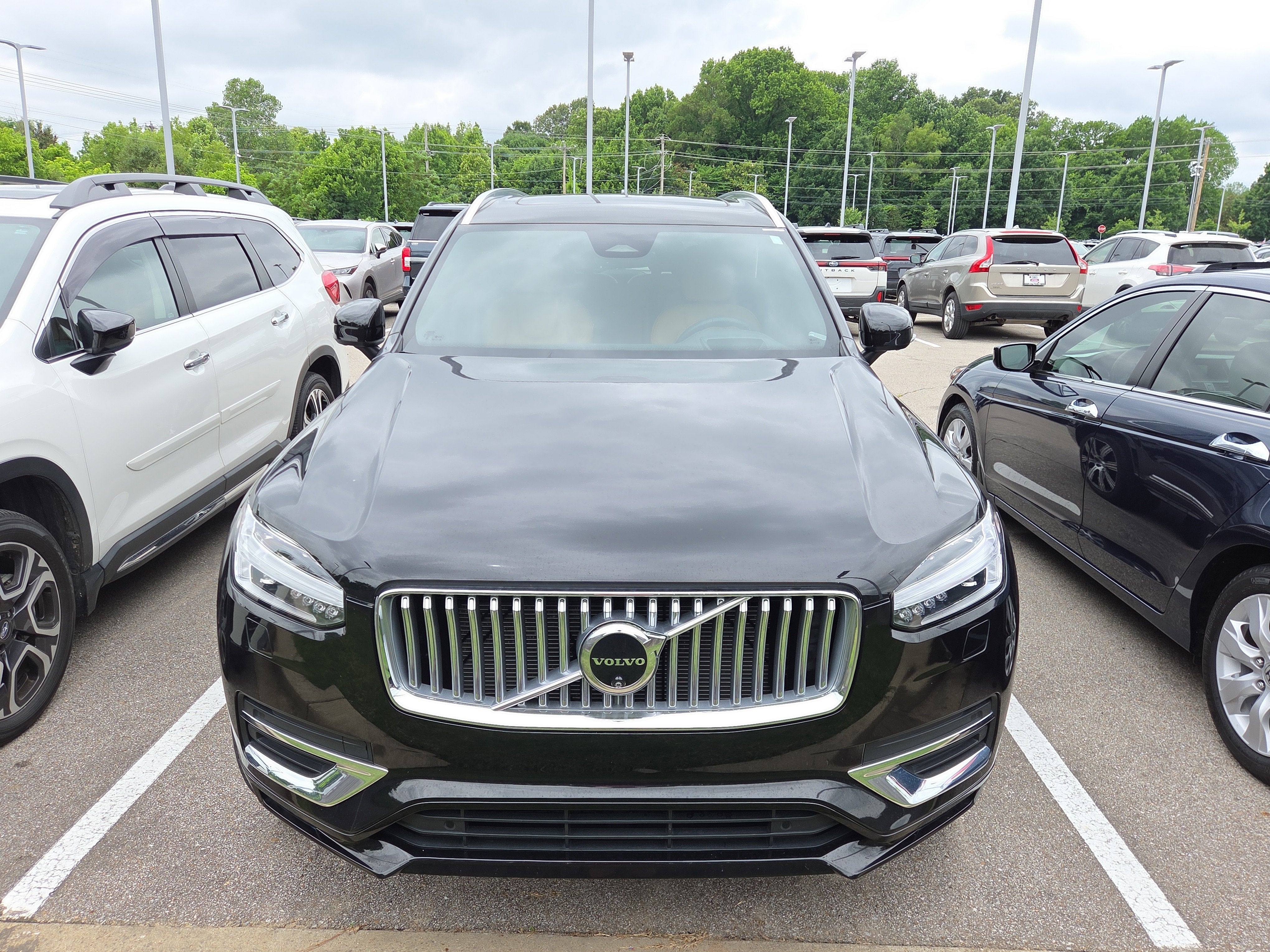 2024 Volvo XC90 Ultimate Bright Theme